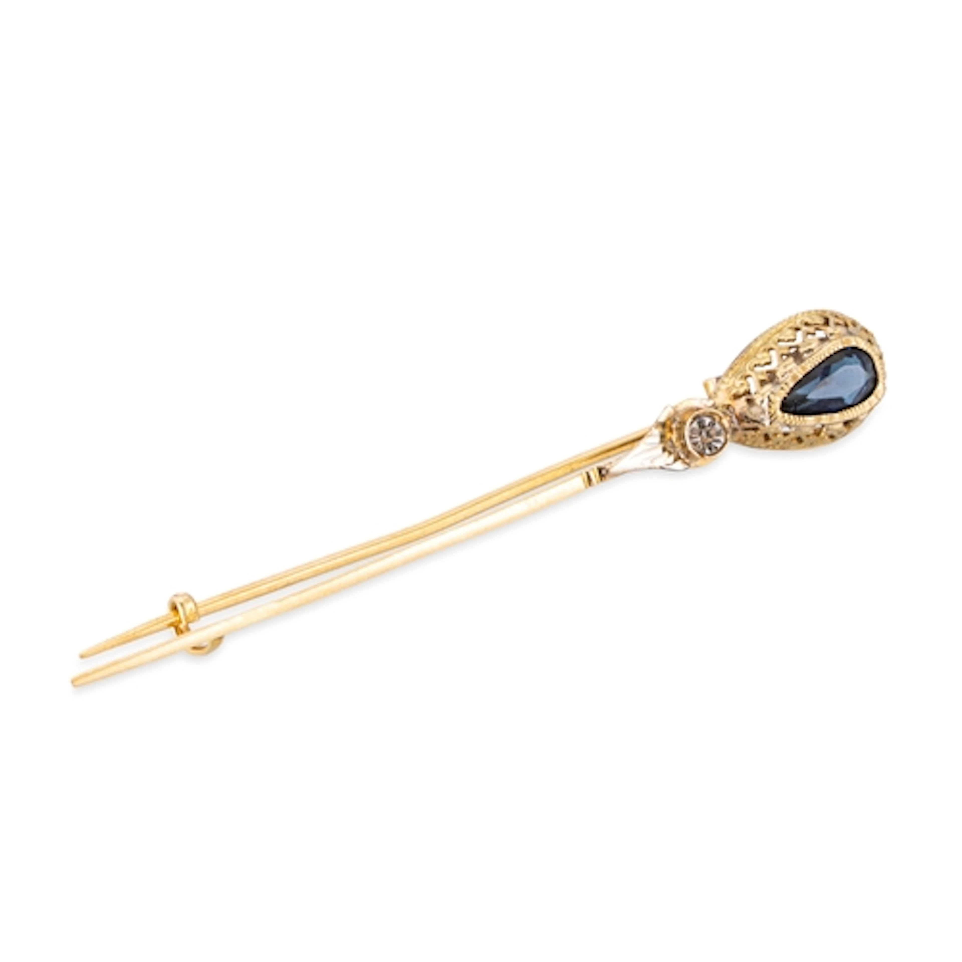 A VINTAGE BLUE STONE AND DIAMOND SET BROOCH, mounted in 18ct...