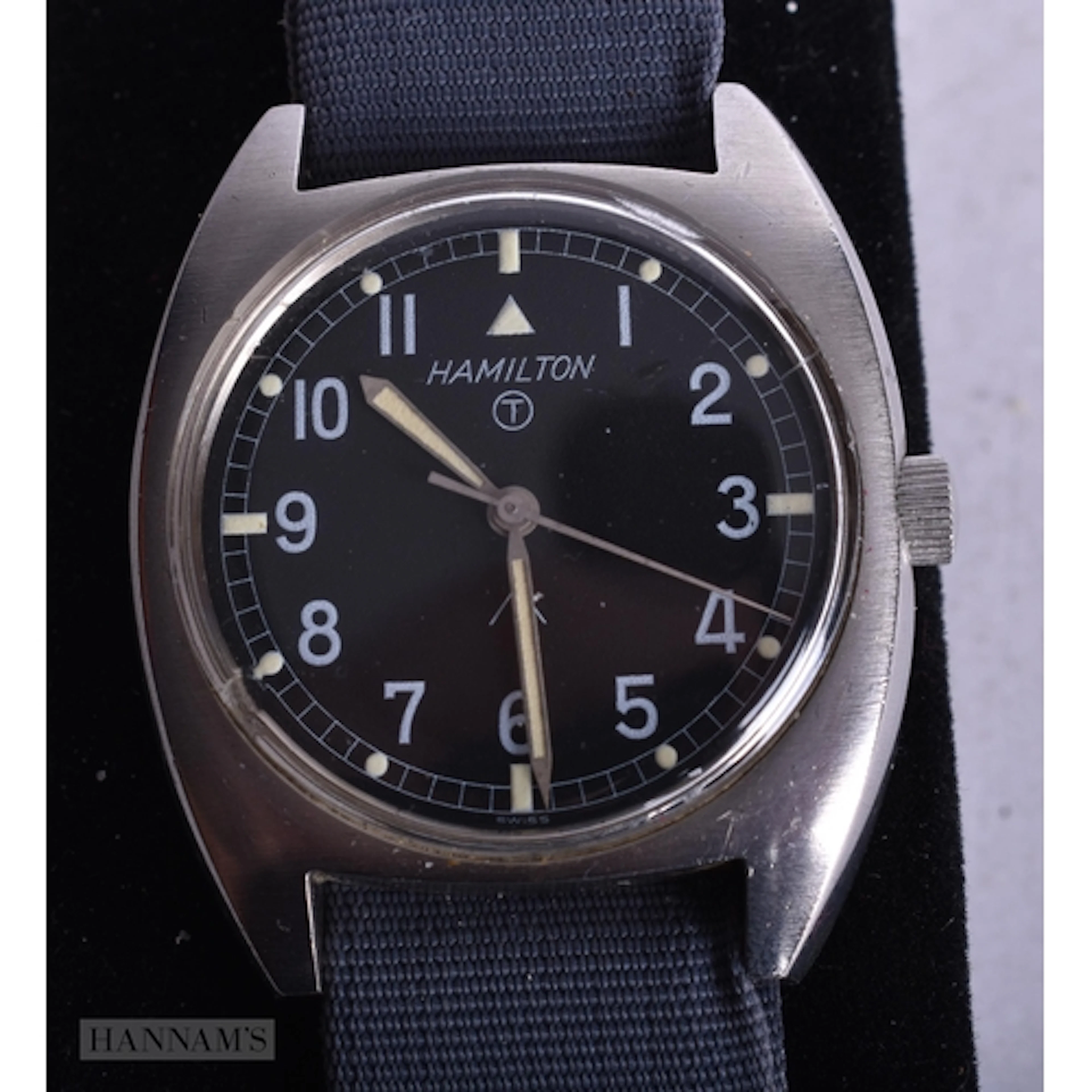A HAMILTON W10 1973 2214 / 73 MILITARY WRIST WATCH. Running....