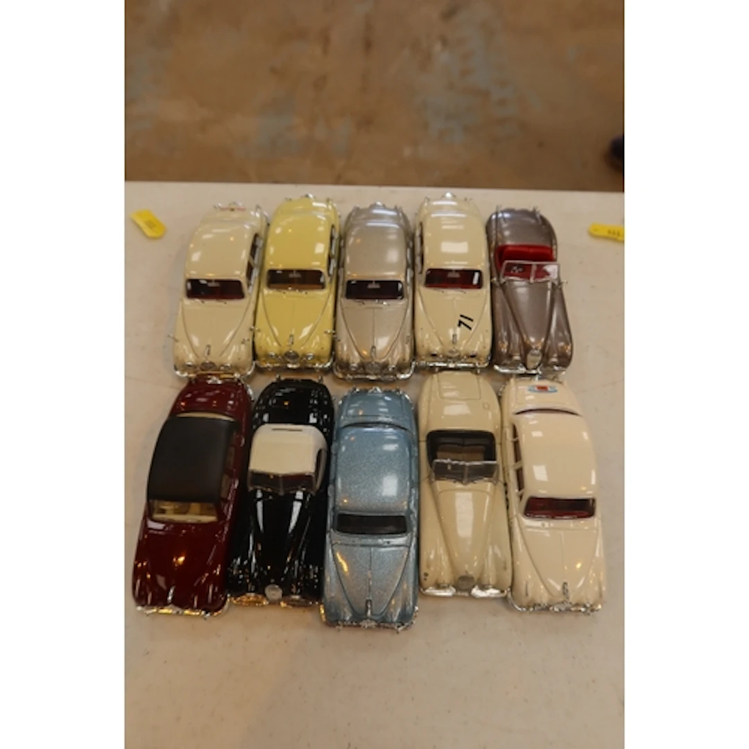 10 Vanguard Corgi Jaguar models