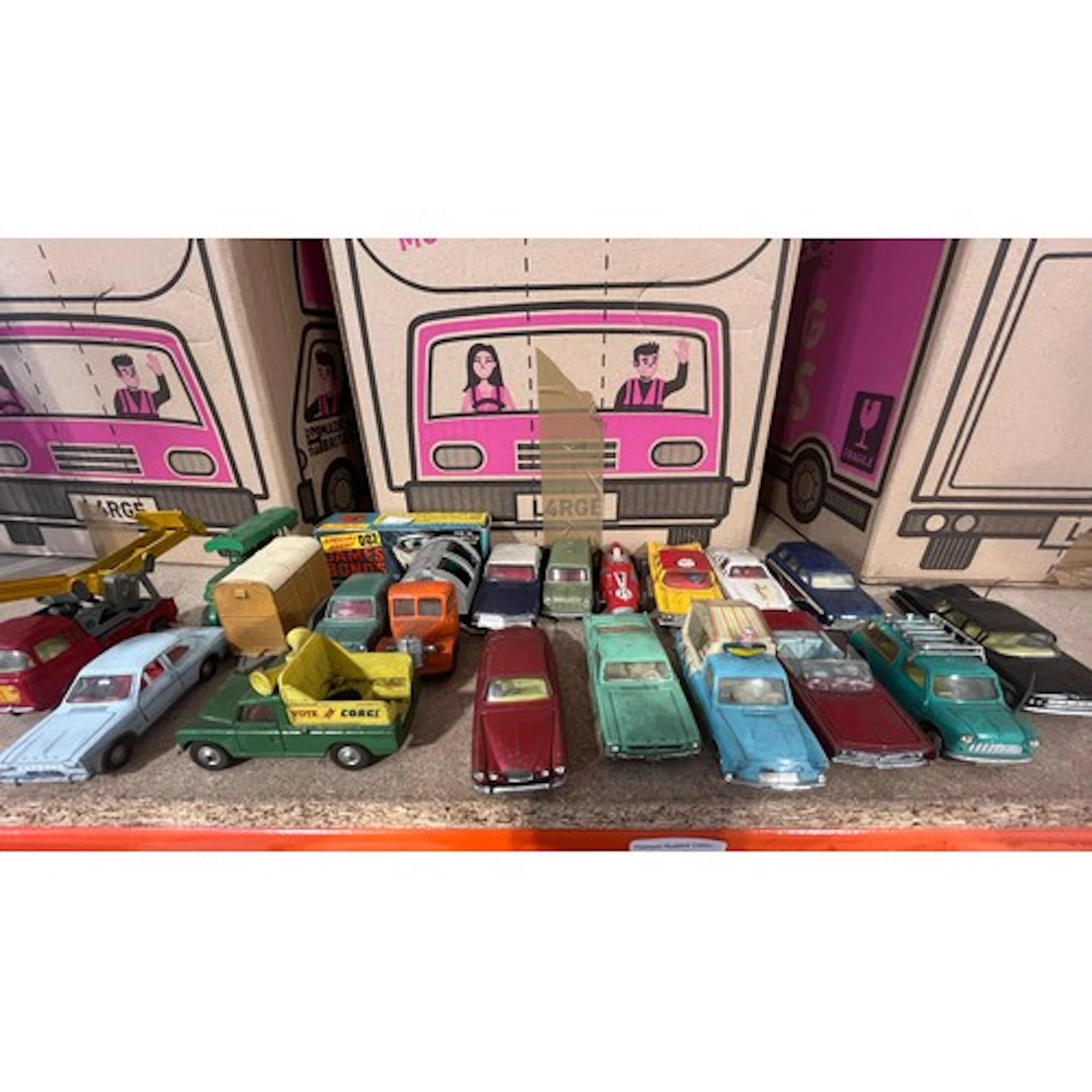 Loose Corgi and other cars, etc.