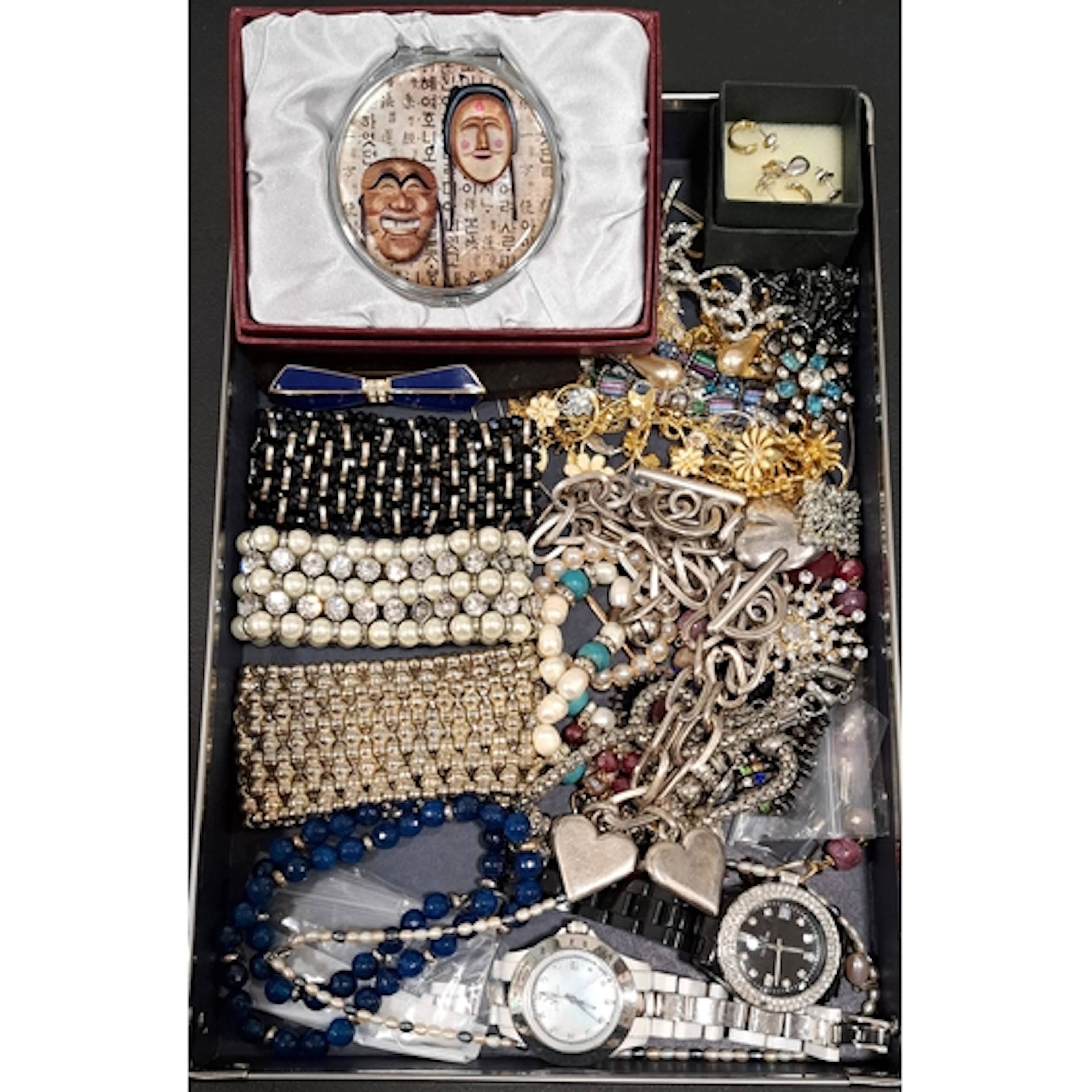 SELECTION OF SILVER AND OTHER COSTUME JEWELLERY including a ...