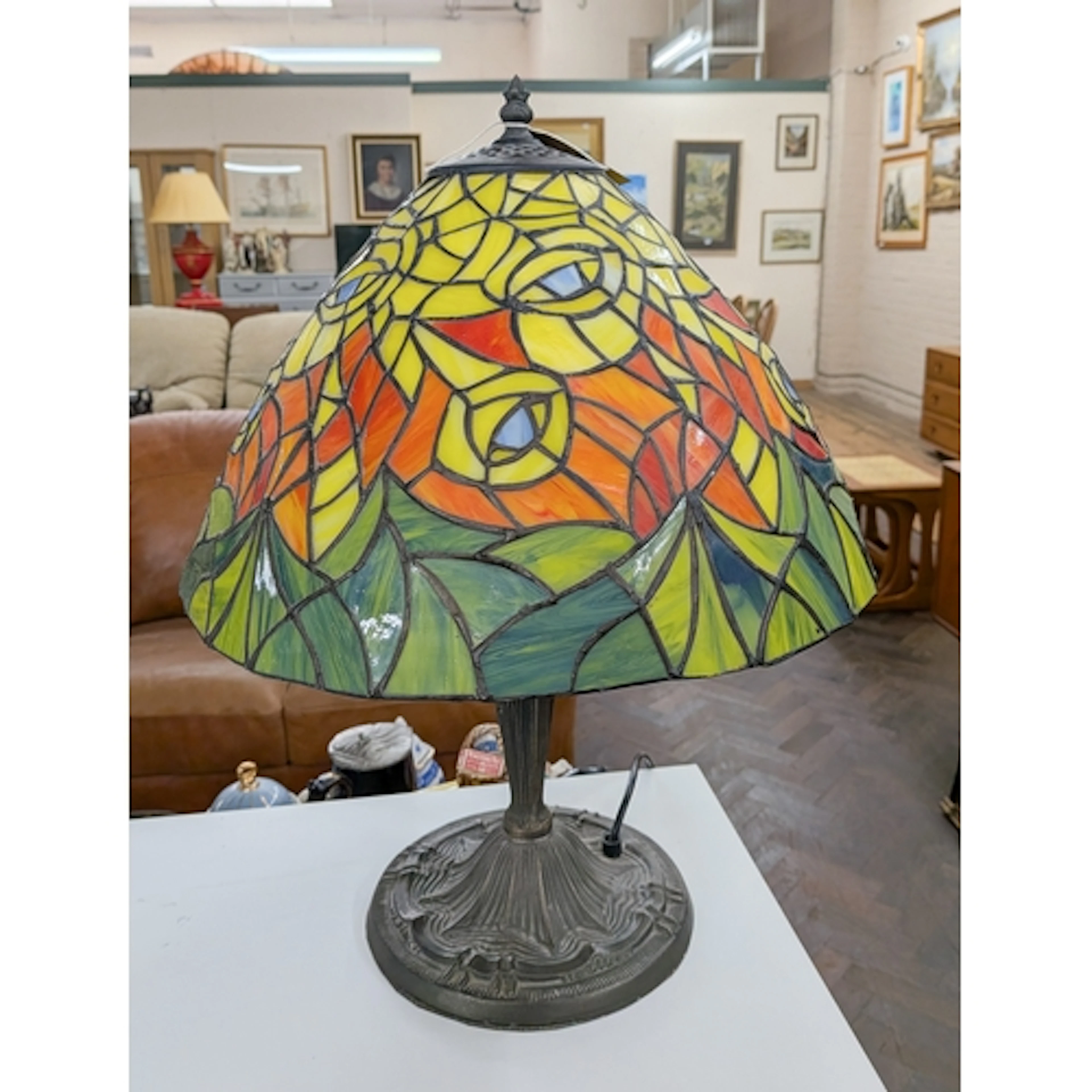 A large modern Tiffany style mushroom shaped table lamp, 21"...