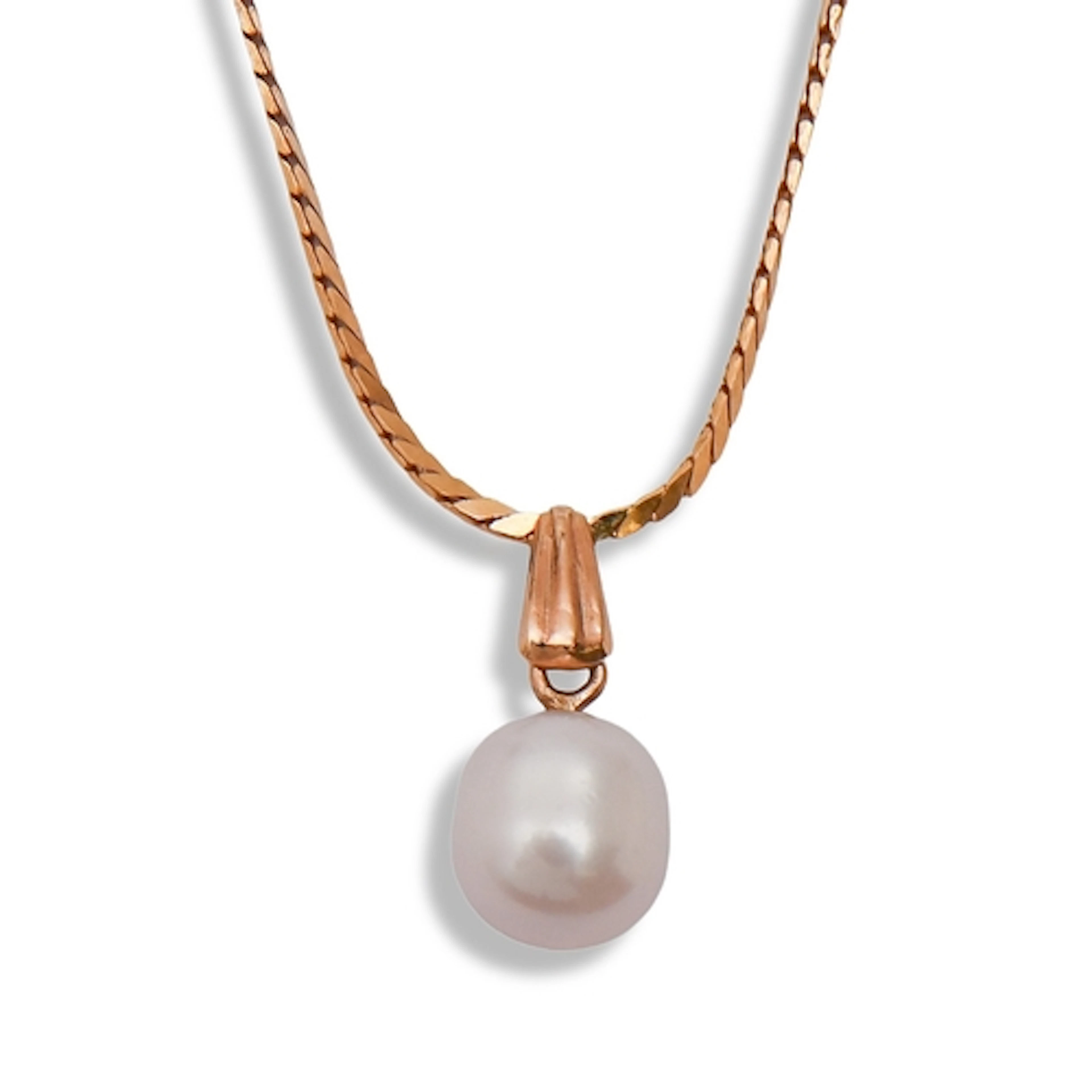 An 18ct gold chain, 45.5cm l, import marked, London 1979, 3....