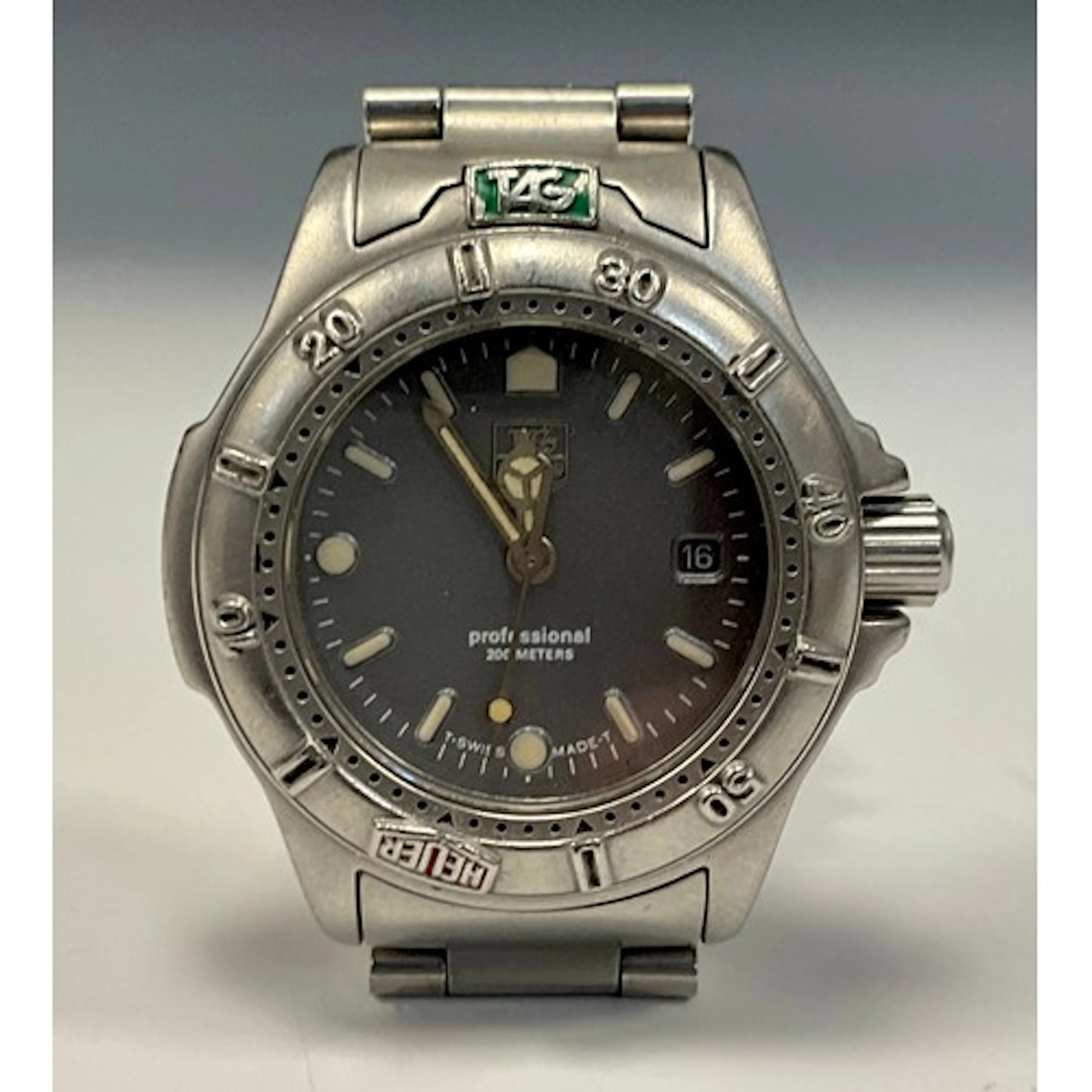 Tag Heuer - a ladies stainless steel Professional wristwatc...