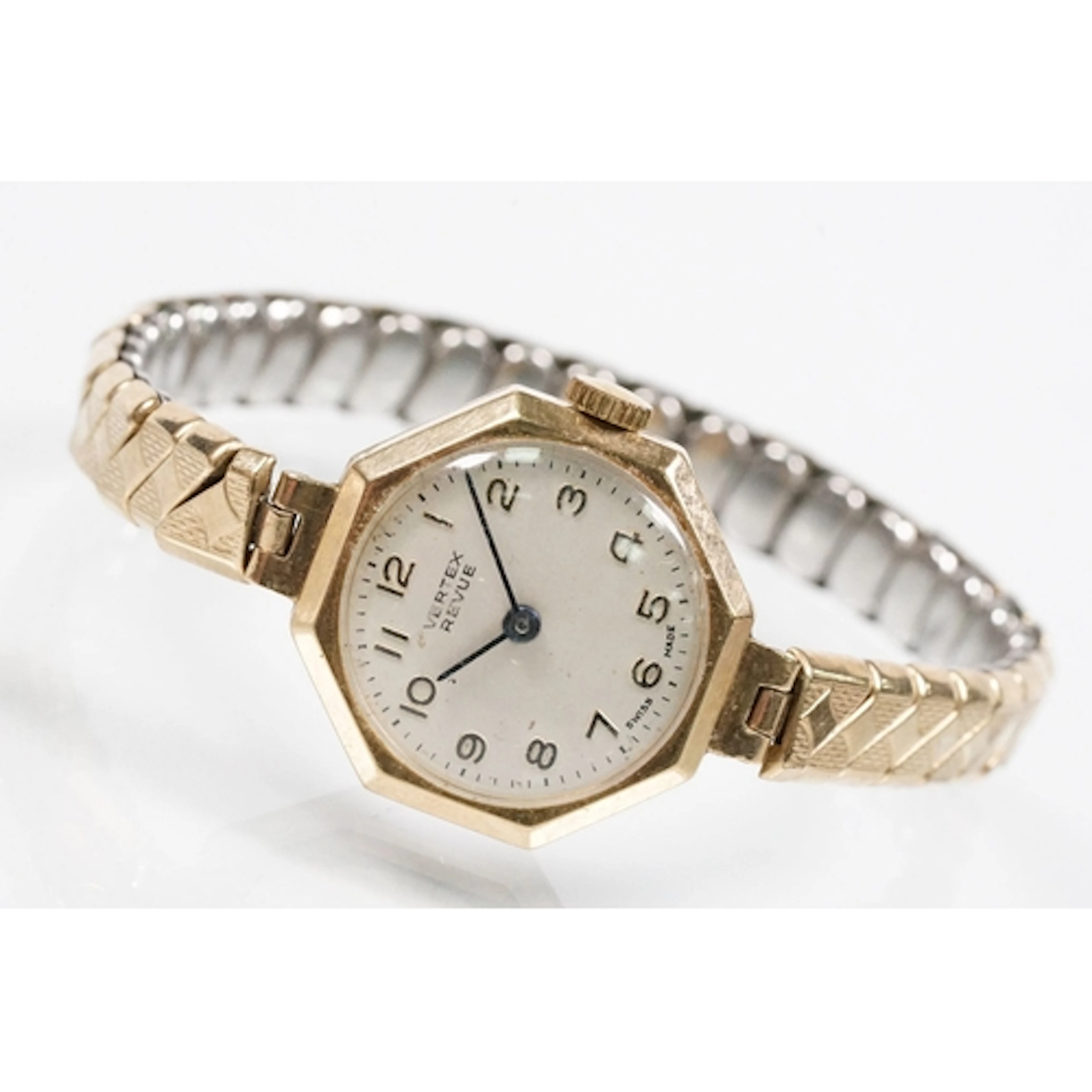 A ladies Vertex Revue cocktail watch, housed within a 9ct go...