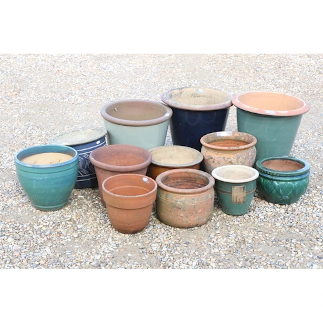 Group of twelve to comprise Royal Garden Pottery, blue and g...