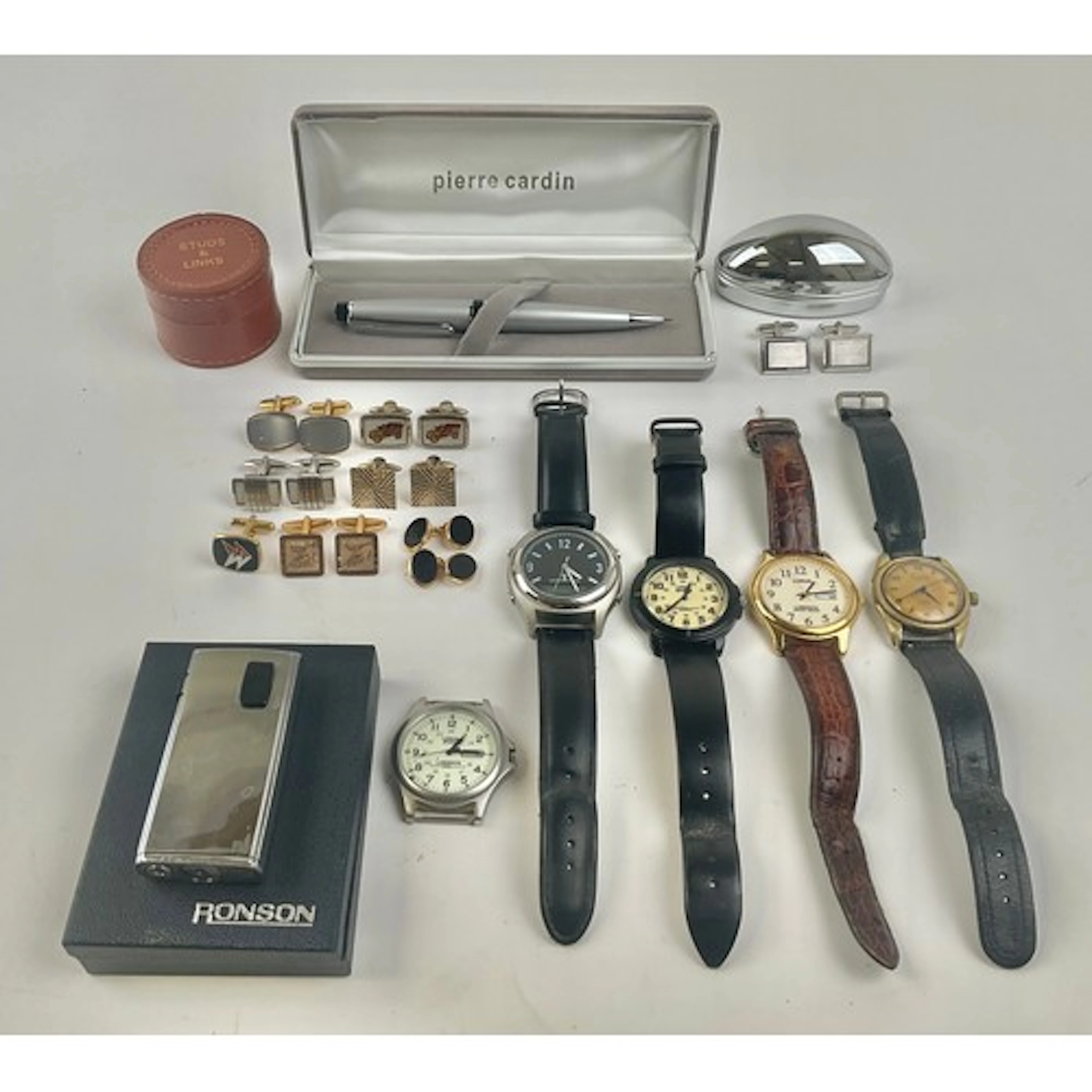 Gentlemen's Accessories - seven pairs of assorted base metal...