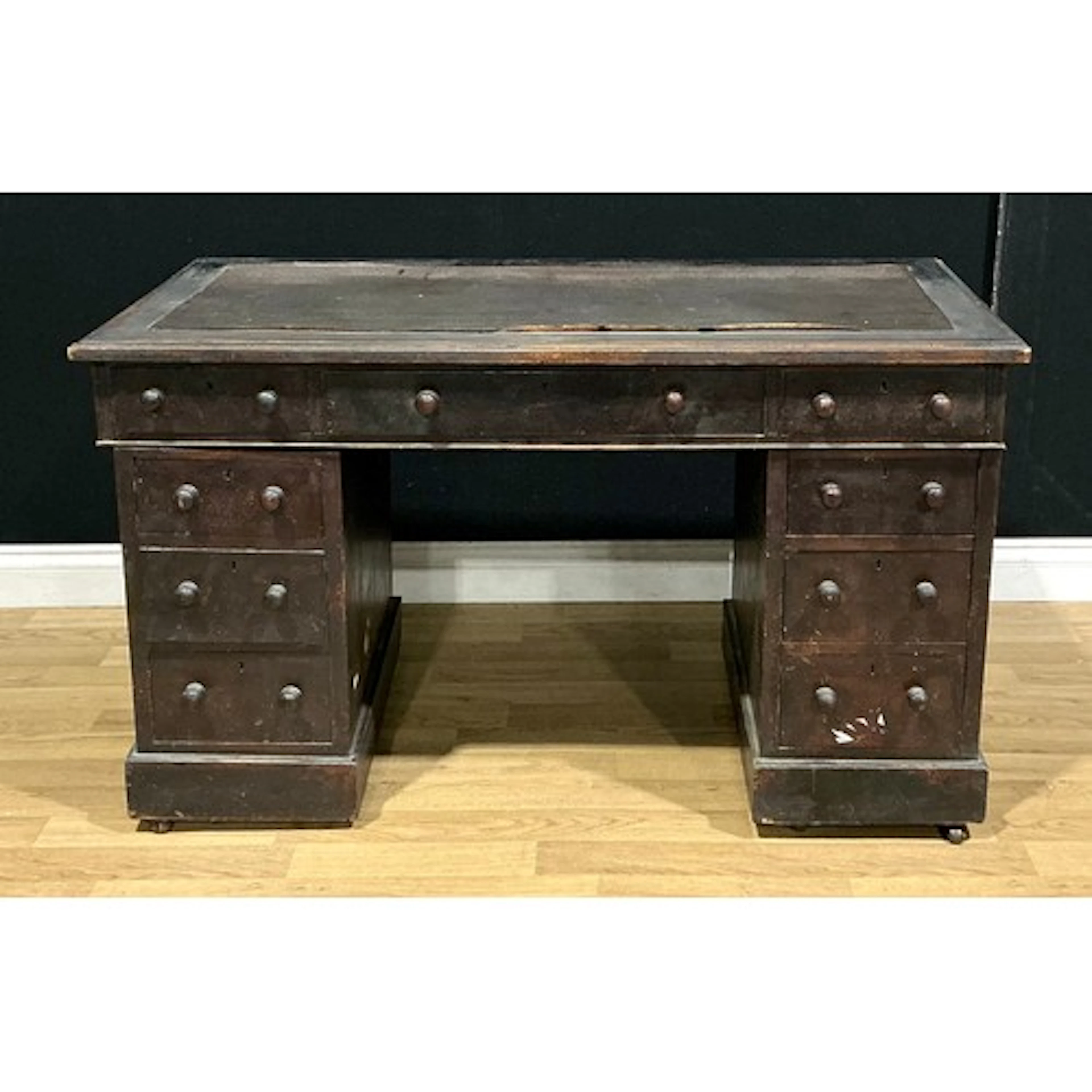 A Victorian mahogany twin pedestal desk, 119.5cm wide
