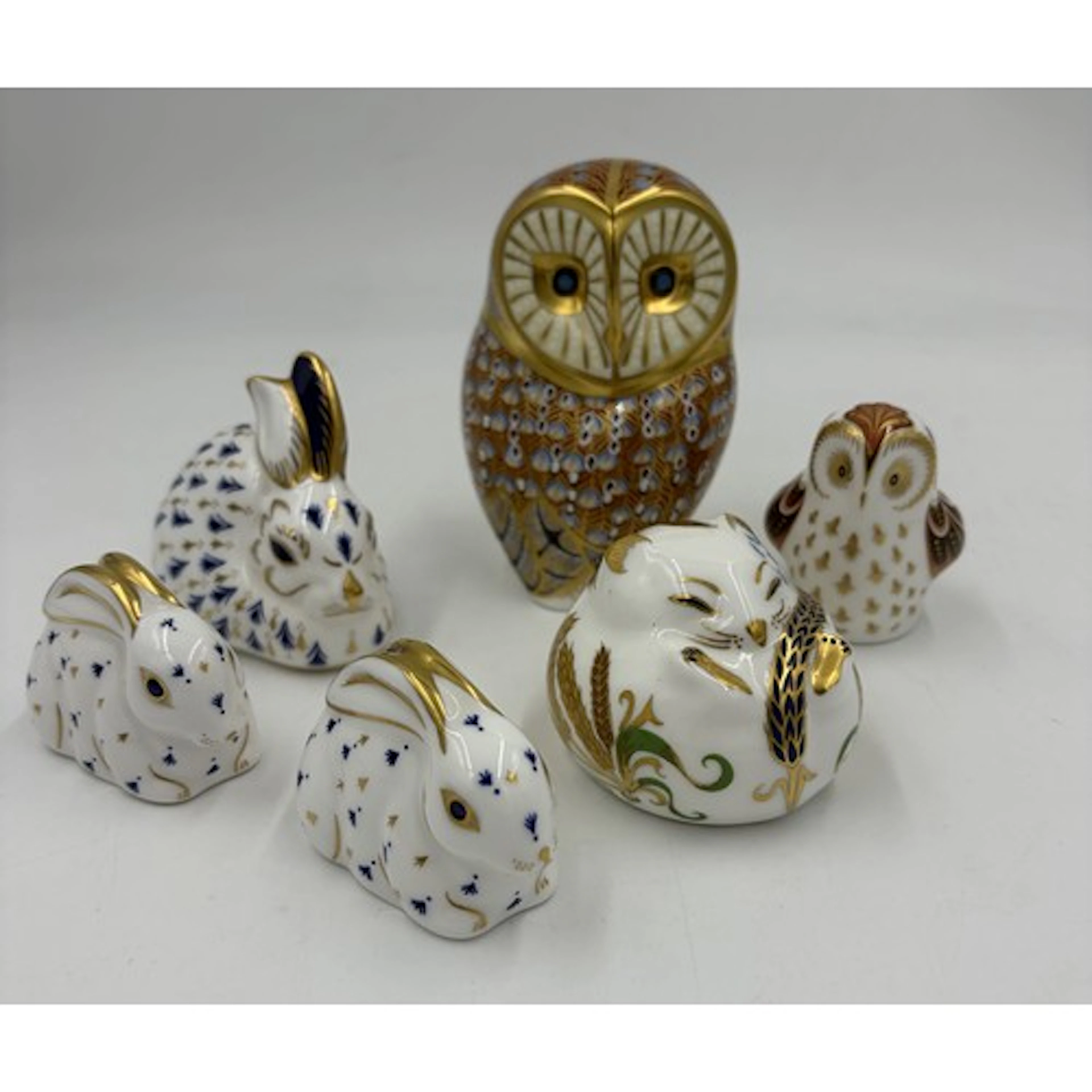 Royal Crown Derby Paperweights to include barn owl, owlet (c...