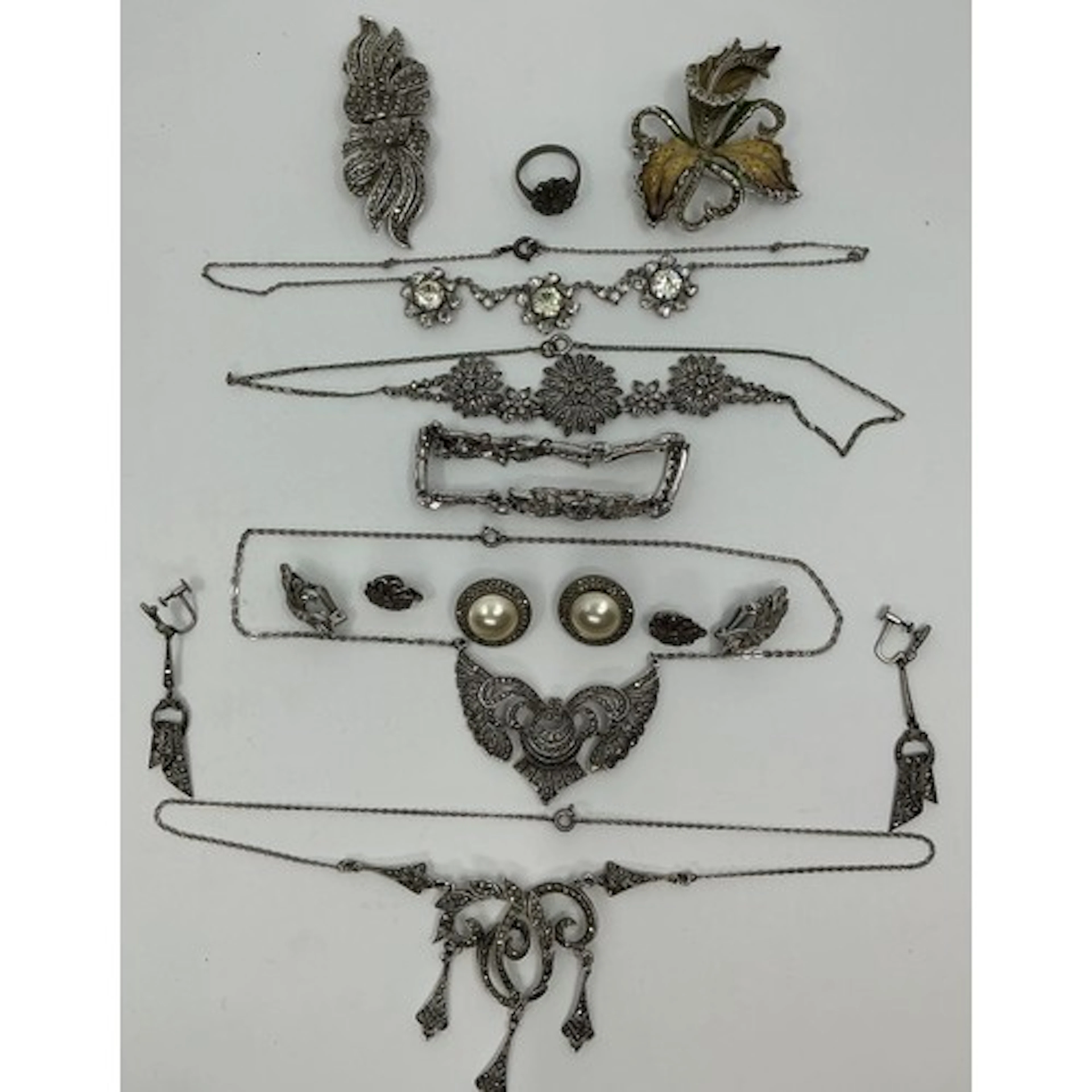 Jewellery - an Art Deco style marcasite wing pendant necklac...