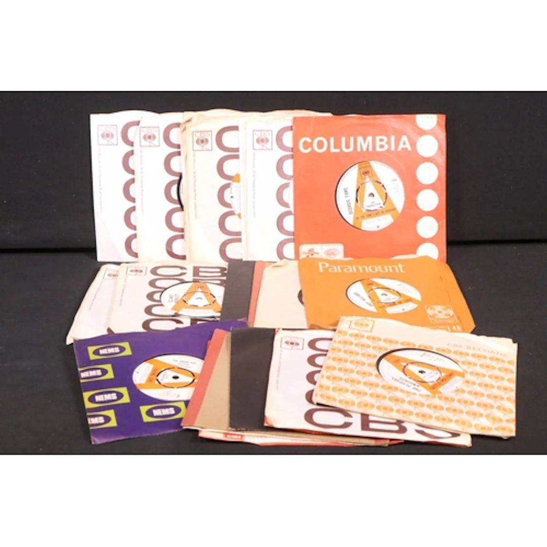 Vinyl - 27 Rock and Pop UK 1960’s promo 7” singles on CBS re...