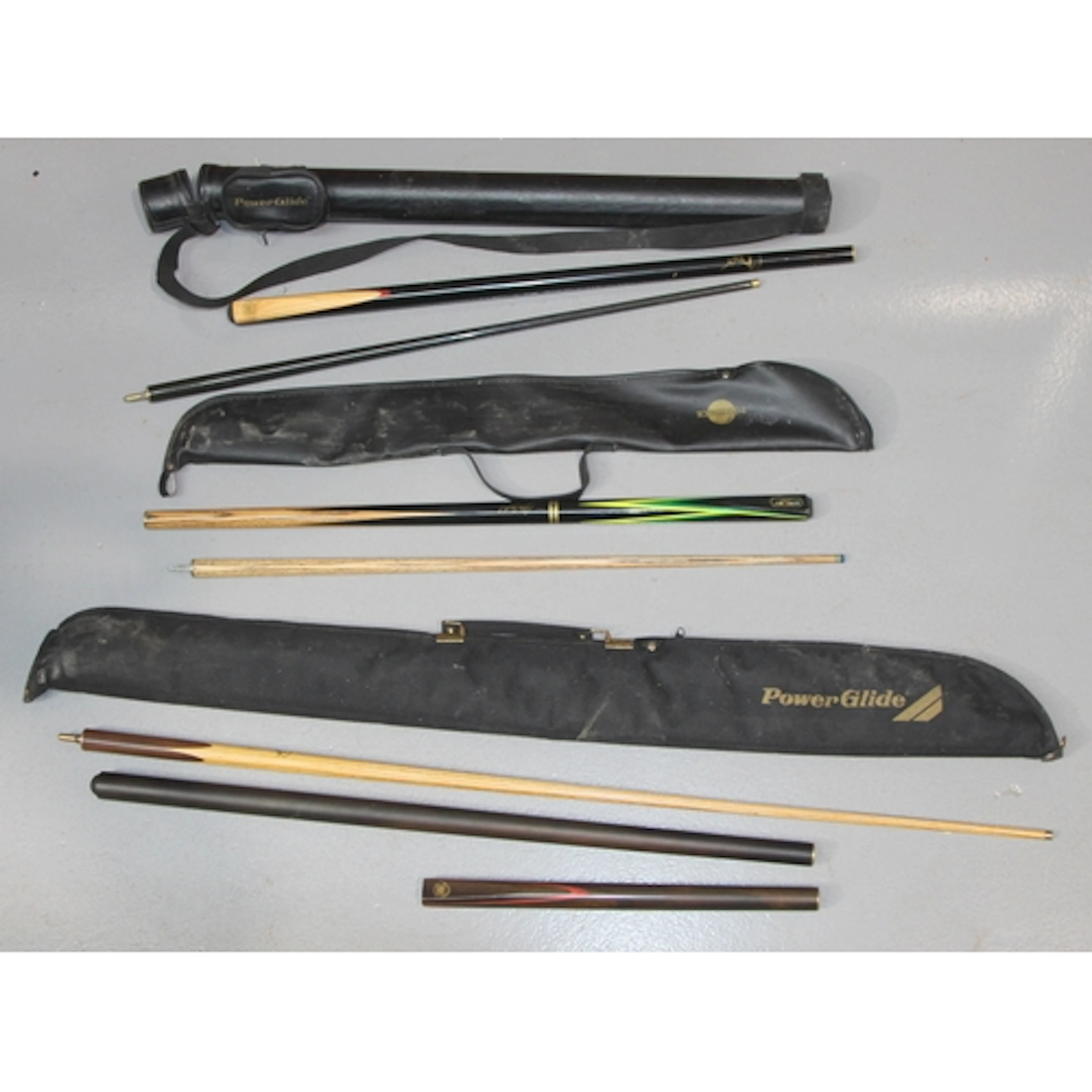 Vintage Snooker Accessories: Player endorsed cues to include...