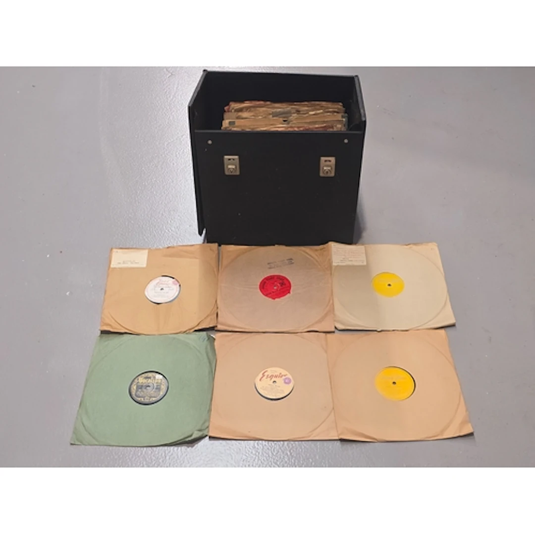 A case of jazz/swing 78rpm gramophone records. Artists "N-O"...