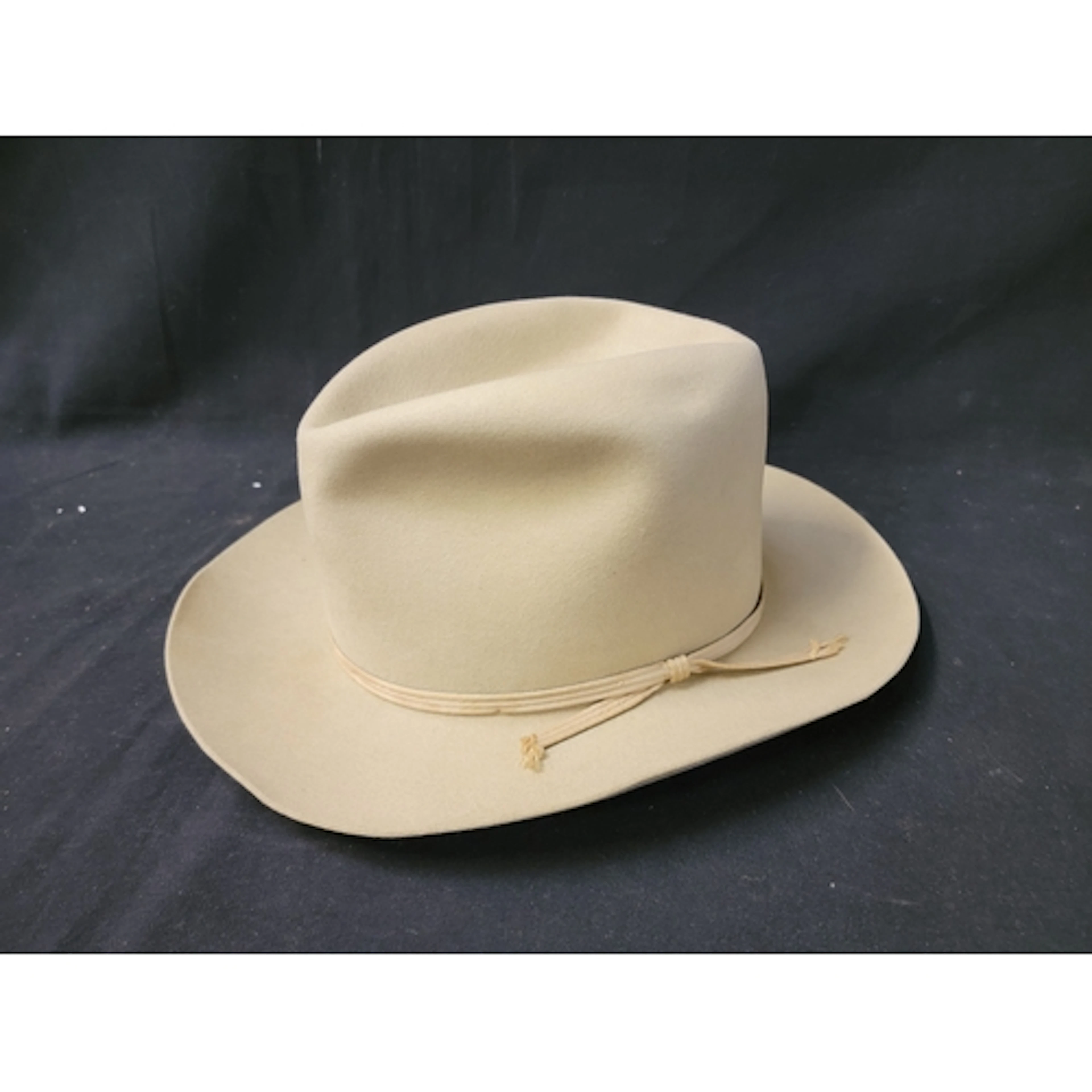 VINTAGE JOHN B. STETSON MID OVAL HAT in a tan suede fabric w...