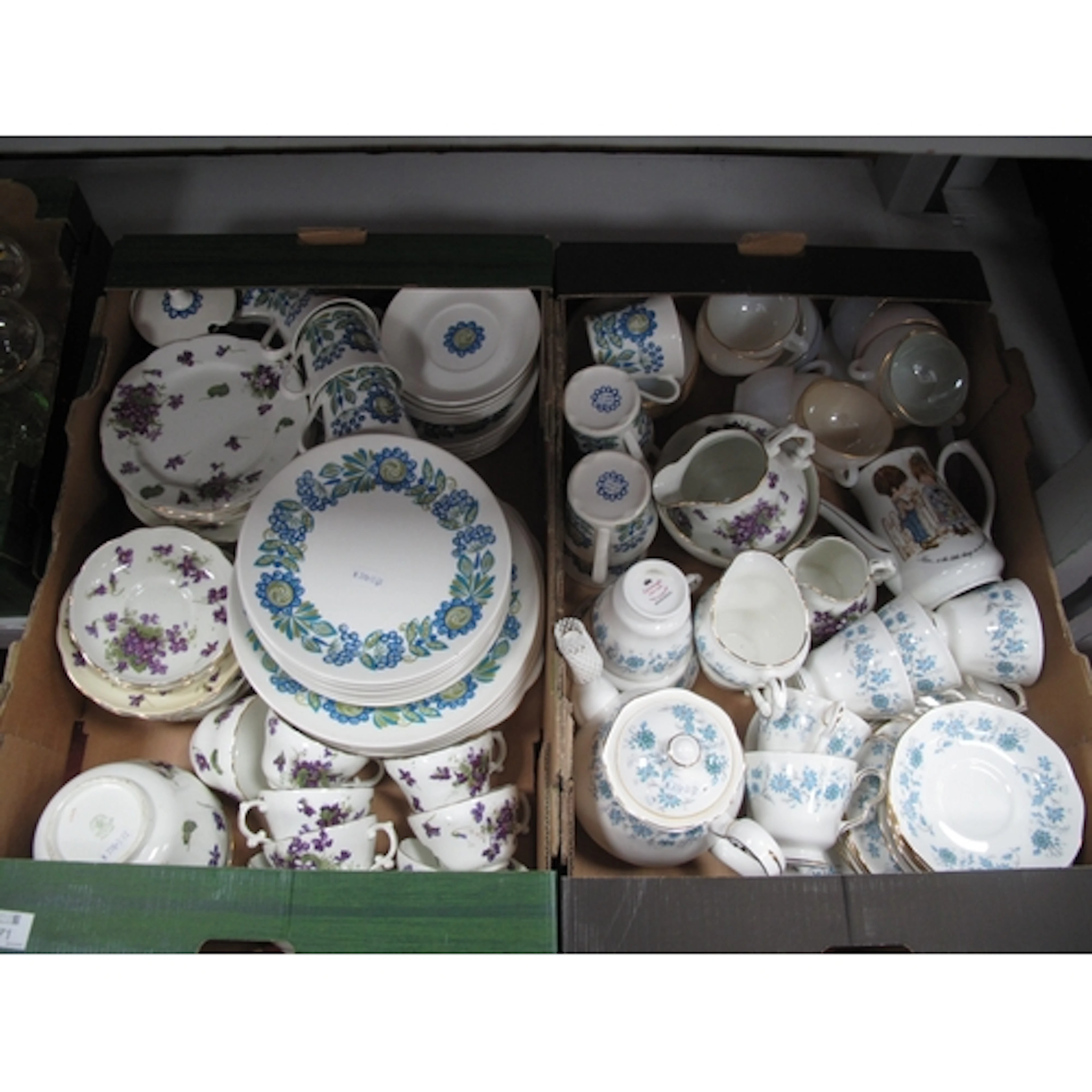 Tea and dinner services, including vintage Hammersley teawar...