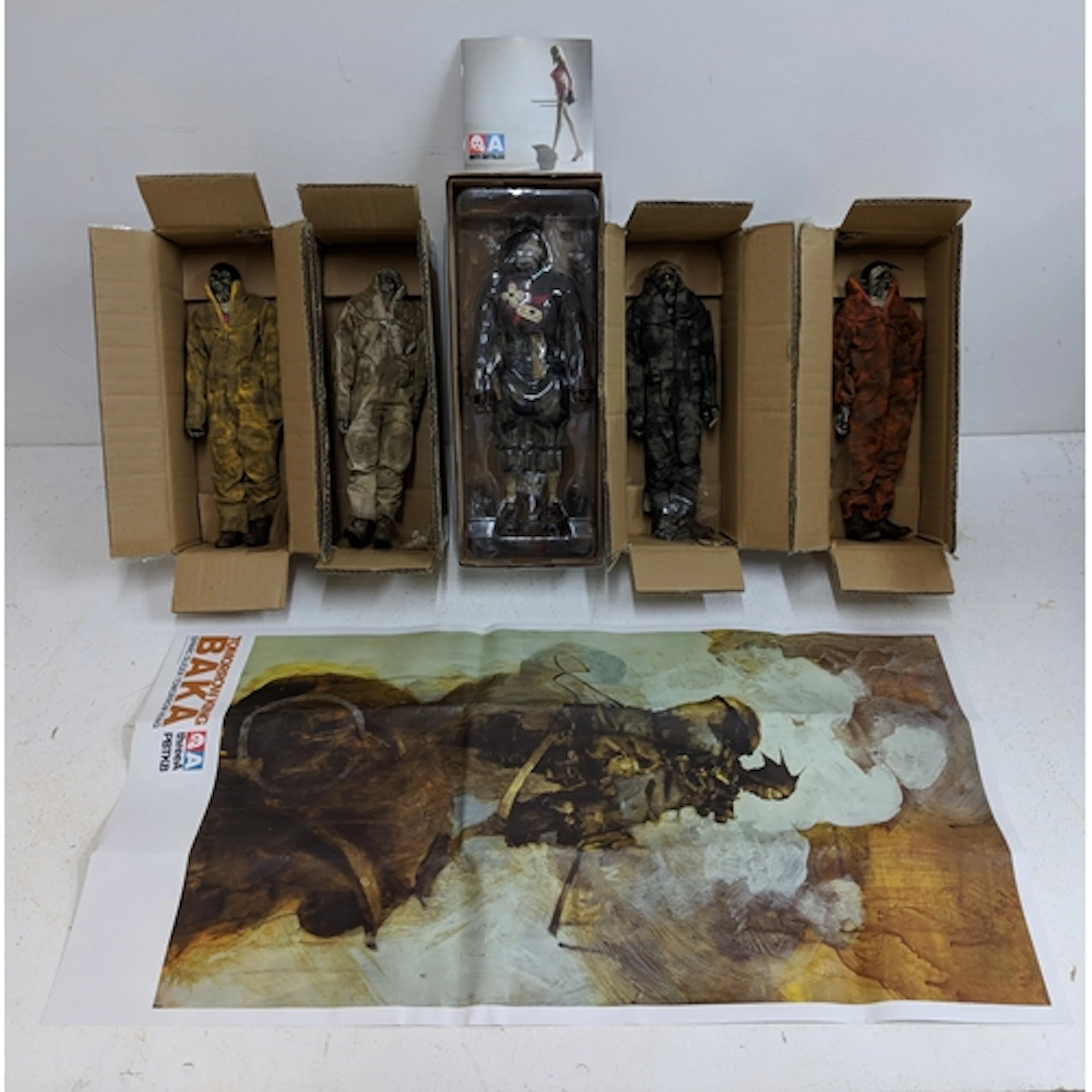 ThreeA toys to include a loose but still in original ThreeA ...