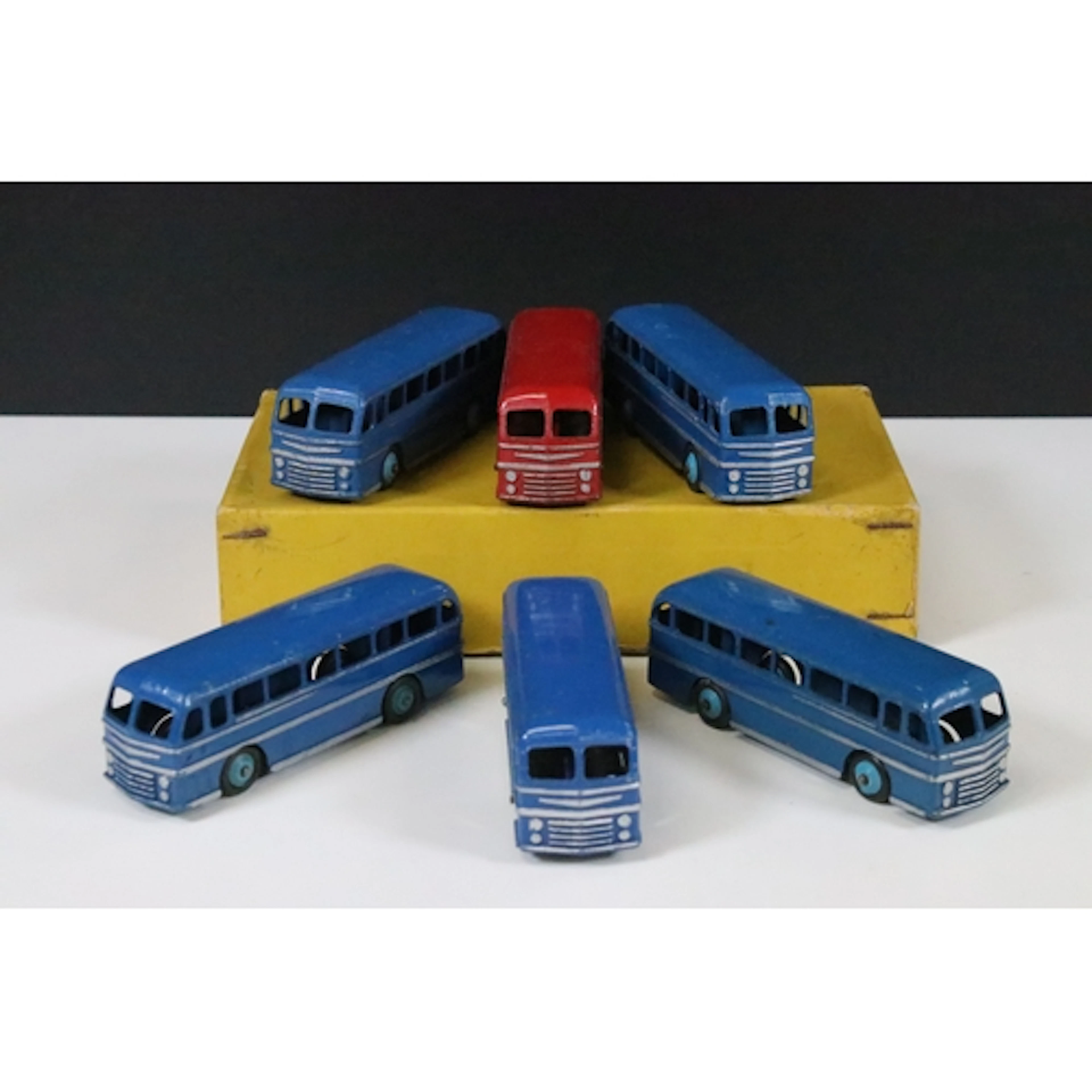 Boxed Dinky 29H Duple Roadmaster Coach diecast model Trade P...