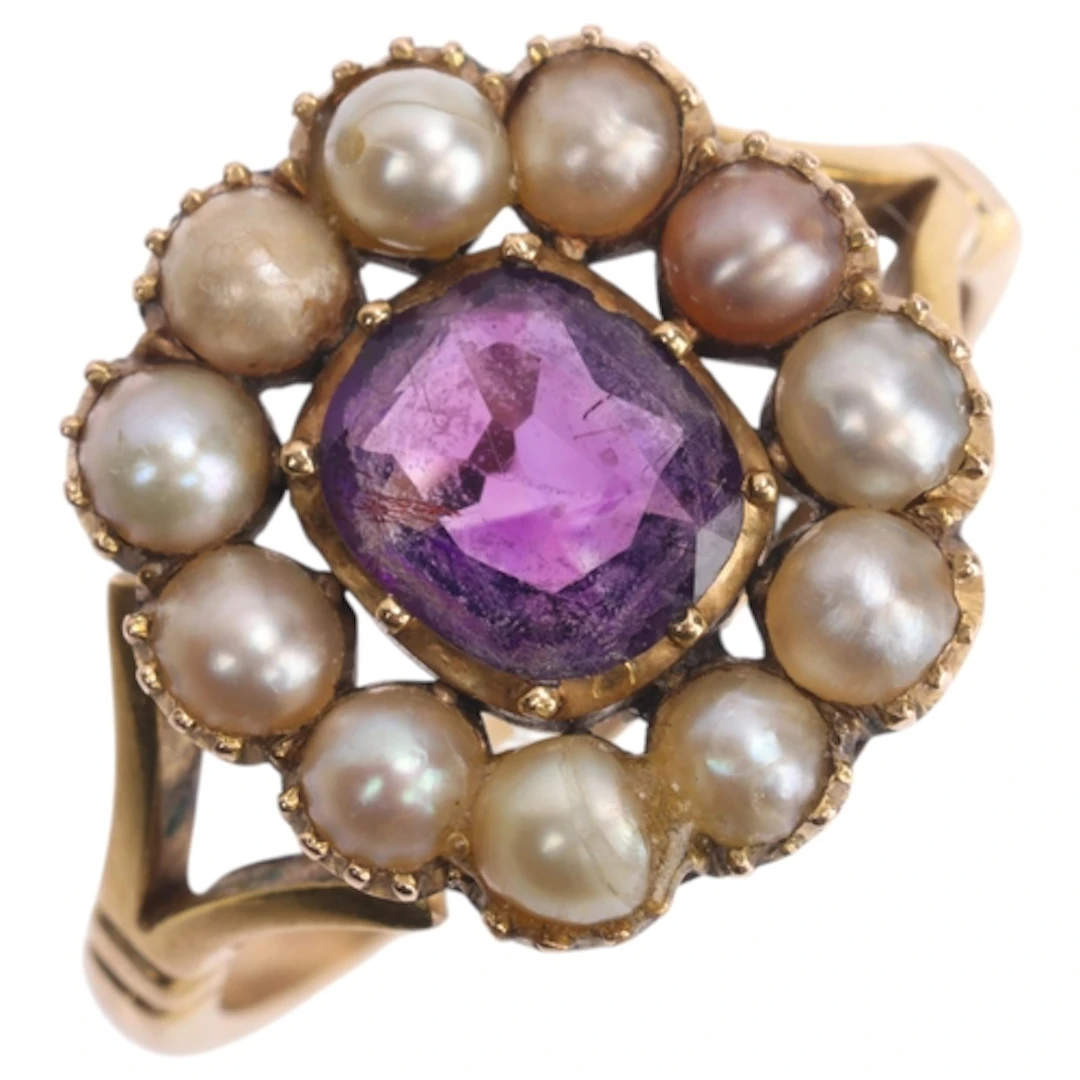 An Antique Georgian gold amethyst and pearl cluster ring, cu...