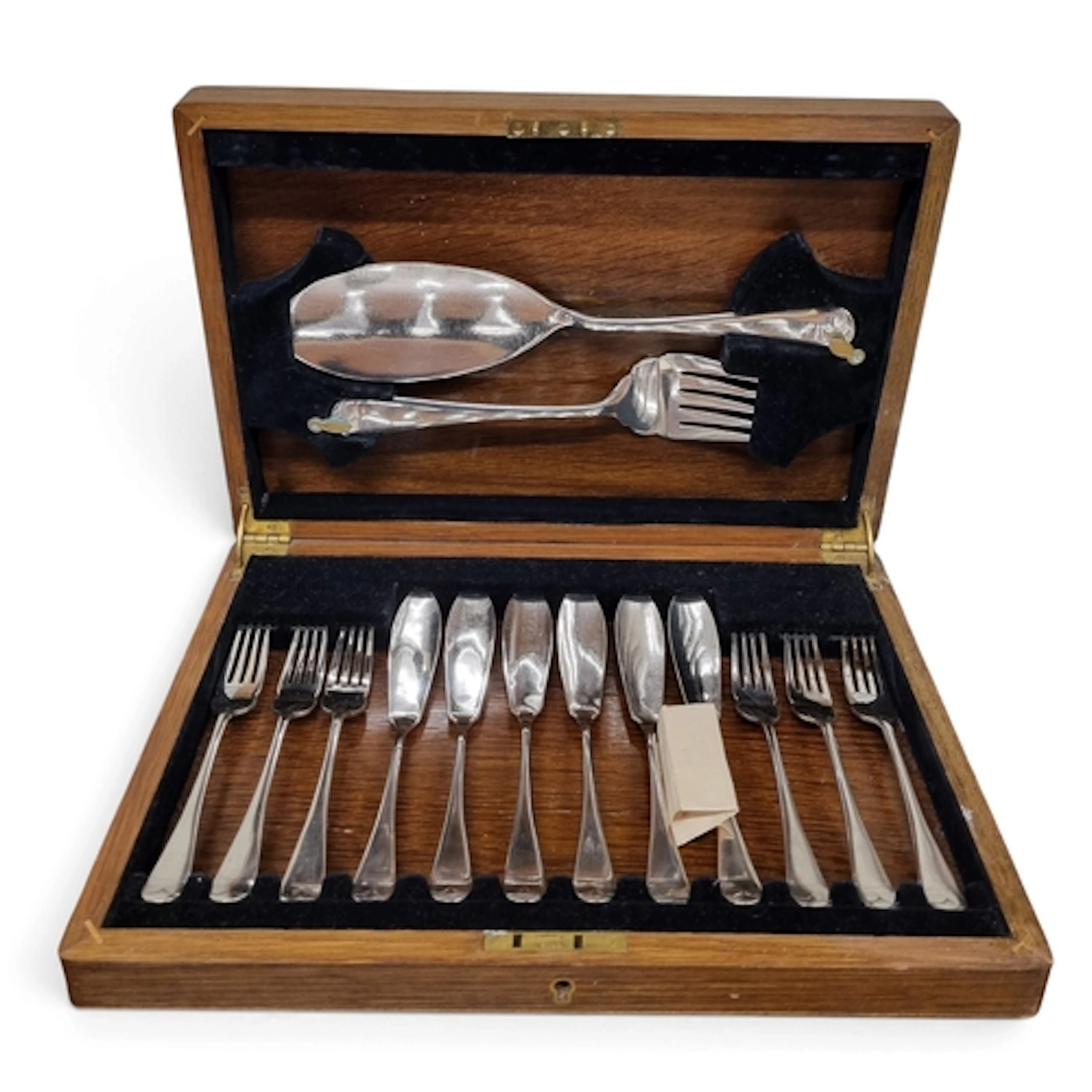 A good cased Dessert Set 35 x 25 cm approx. with Mother of P...