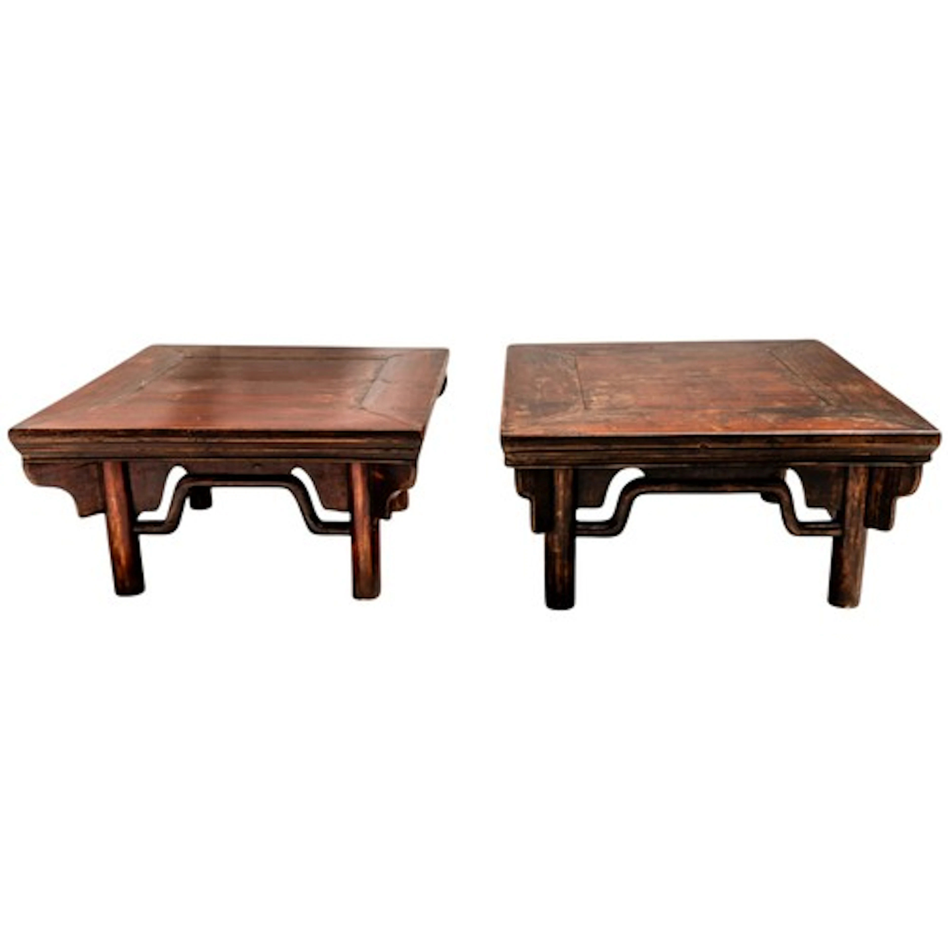 A PAIR OF CHINESE ELM KING TABLES QING DYNASTY, 19TH CENTURY...