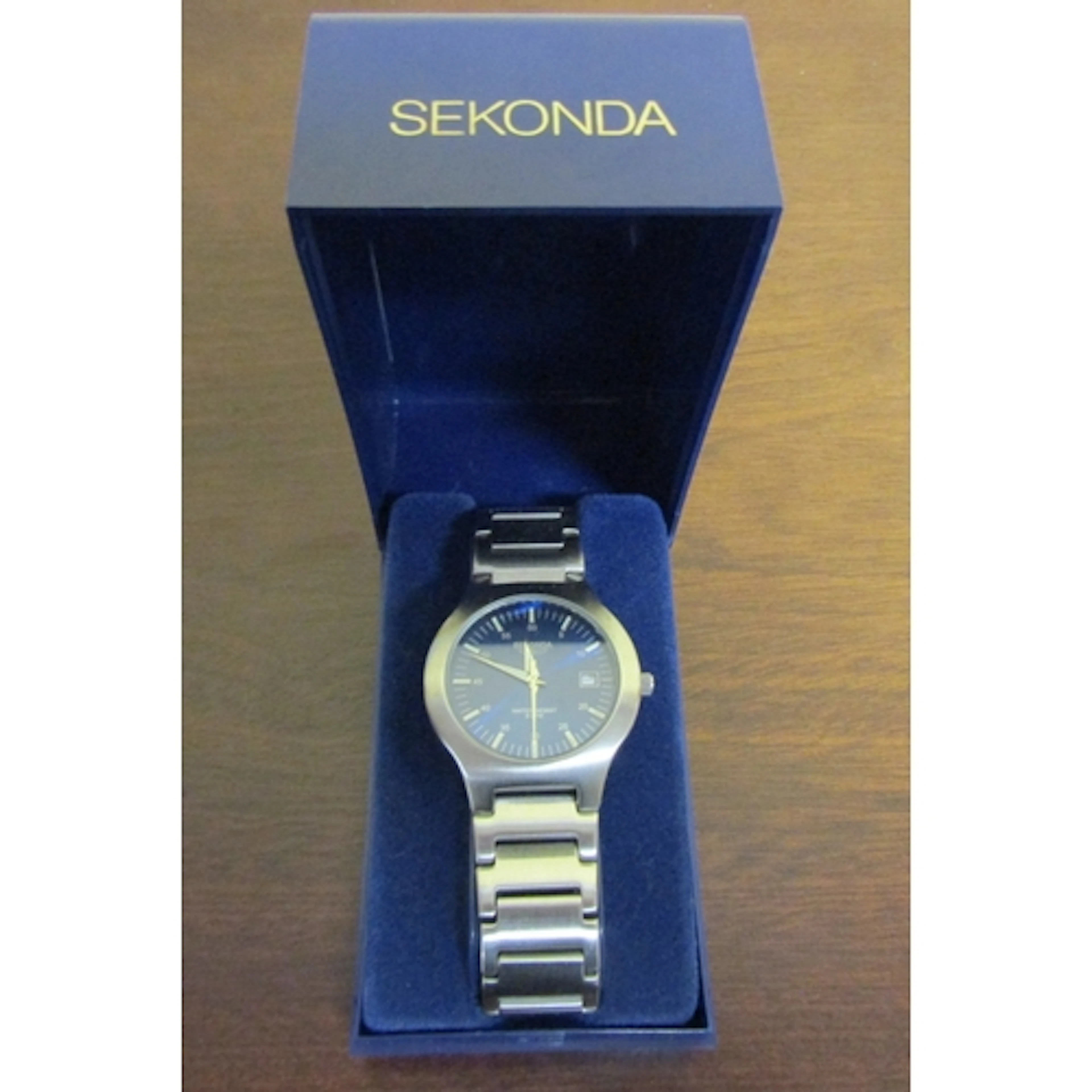 Skendoa Gentleman's Wrist Watch Midnight Blue Dial Articulat...