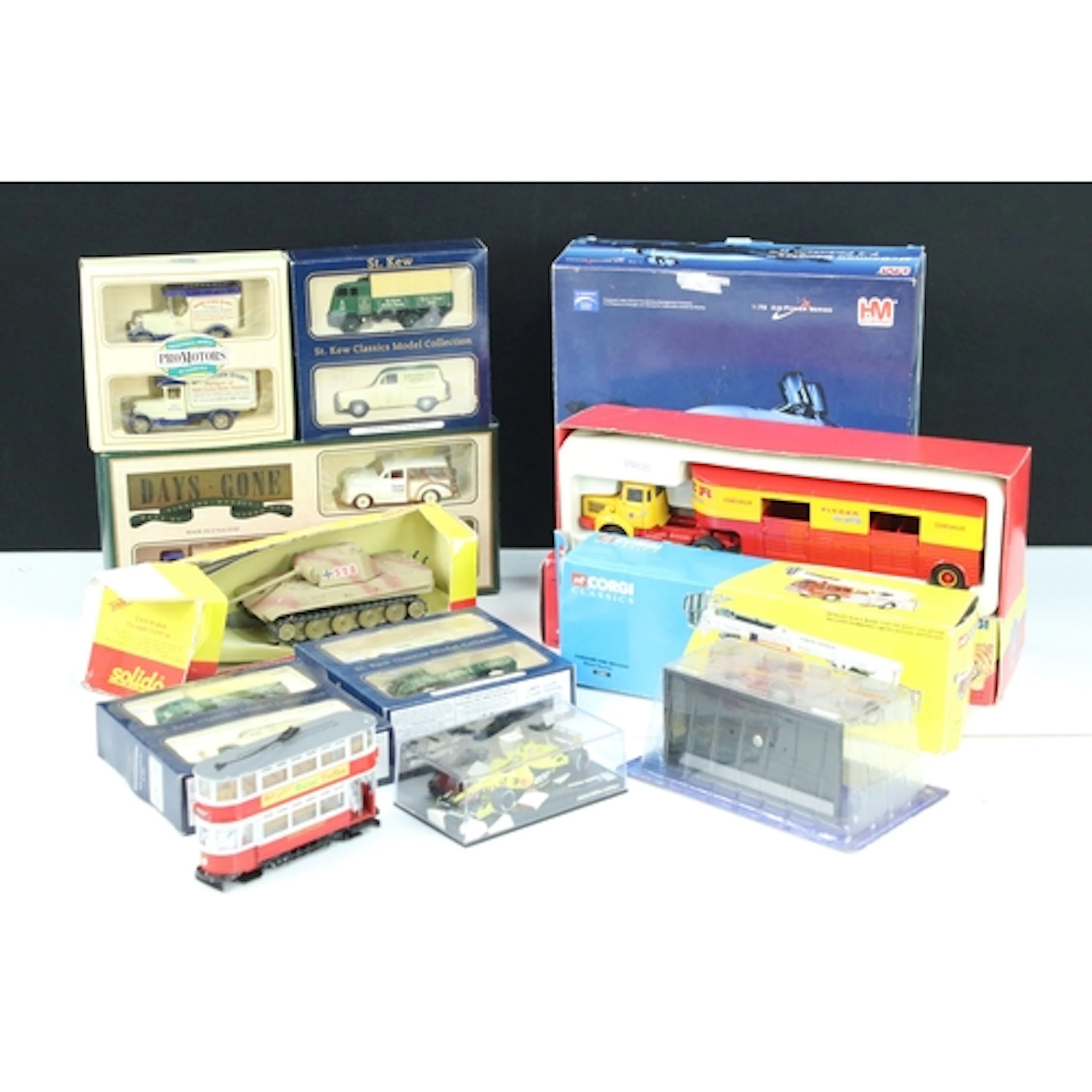 11 Boxed diecast models to include 1/72 HM Hobby Master Air ...
