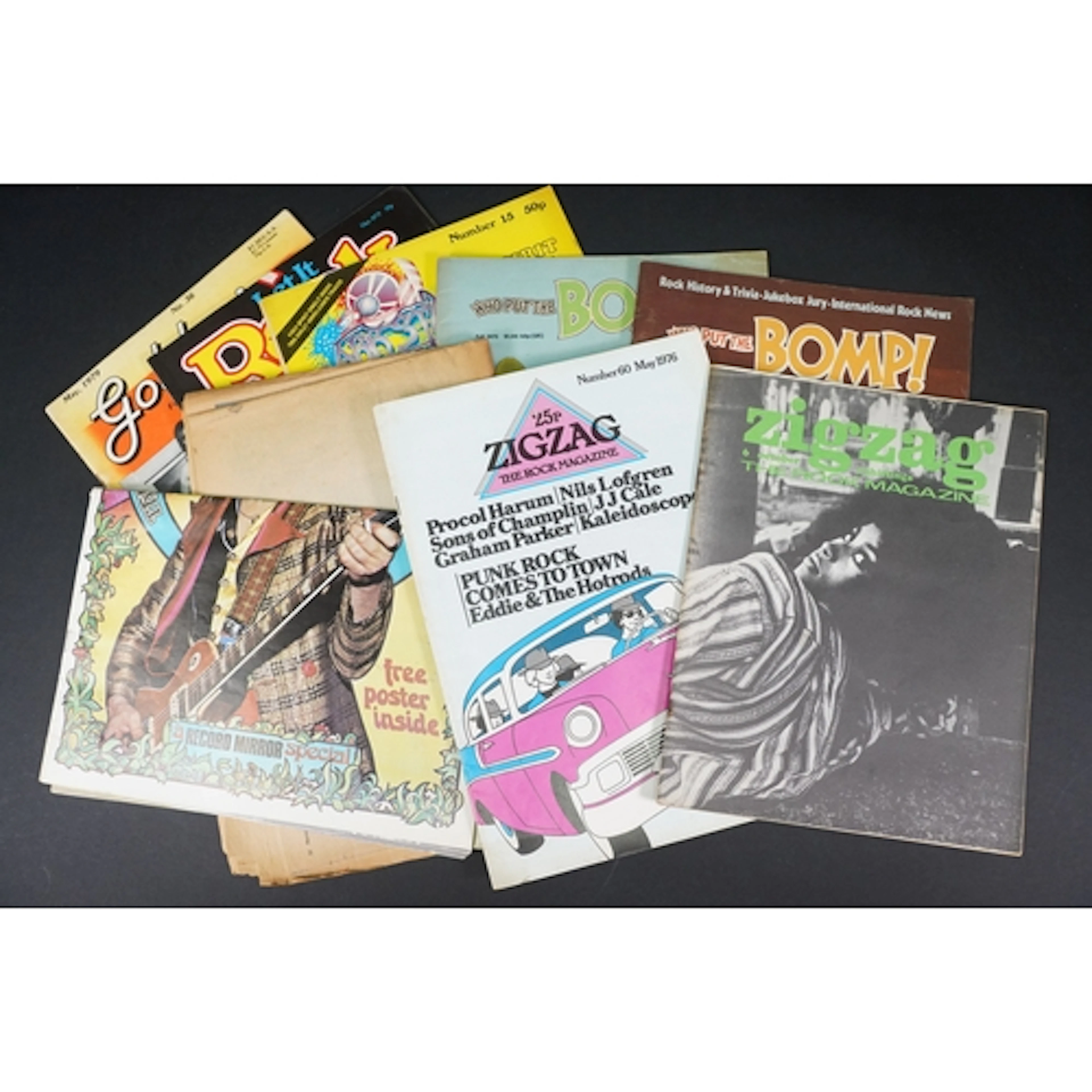 Memorabilia - 9 music magazines including punk related to in...