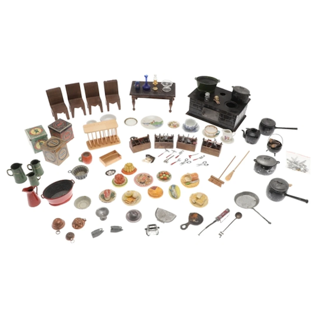 DOLLS HOUSE ACCESSORIES INCLUDING KITCHEN ITEMS. Including a...