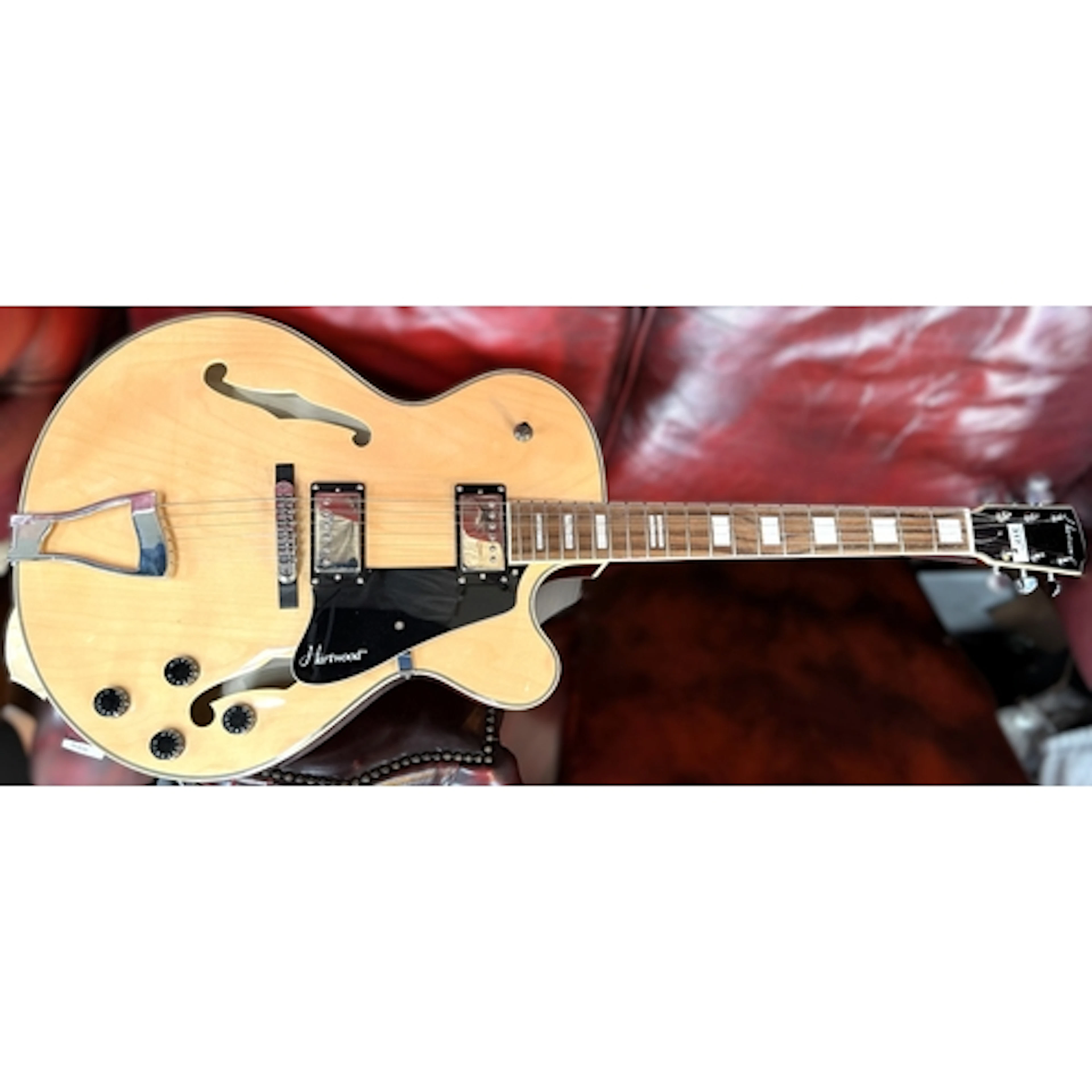 A Hartwood HW Novella NT hollow body arch top electric guita...
