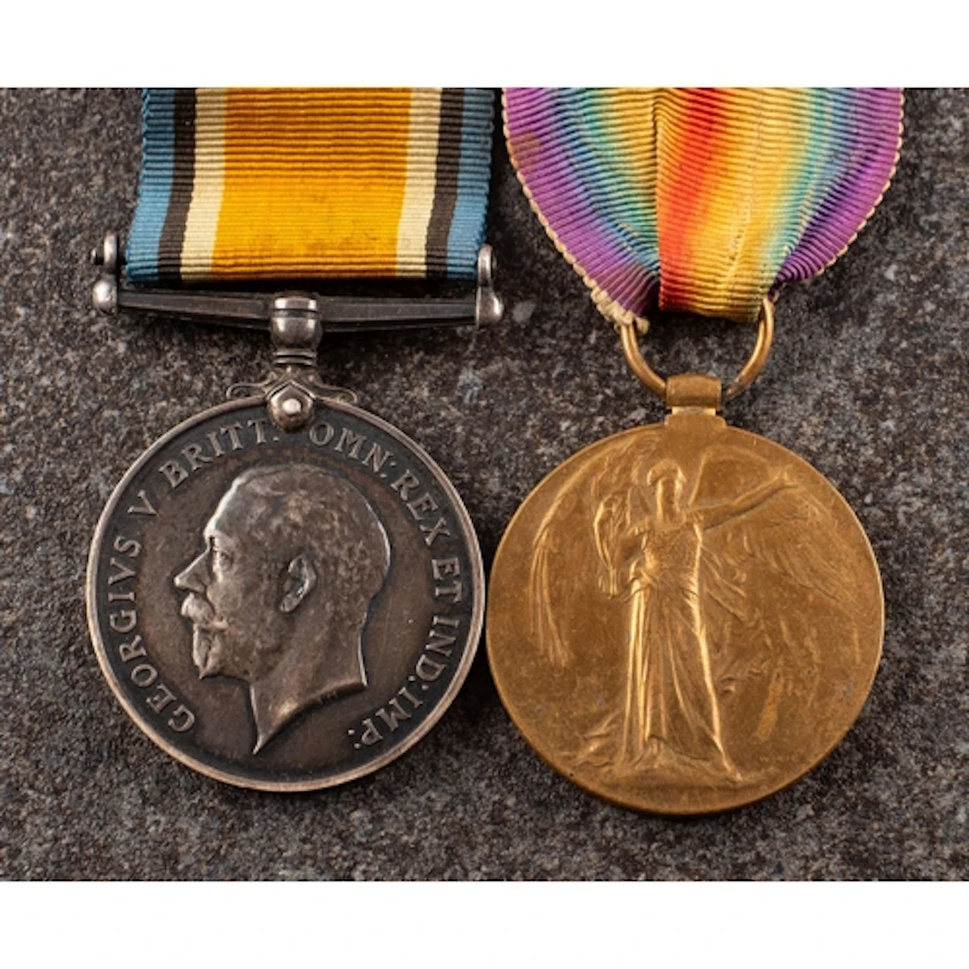 A WWI pair to '276833 Pte. W B Rutherford RA' War Medal and ...