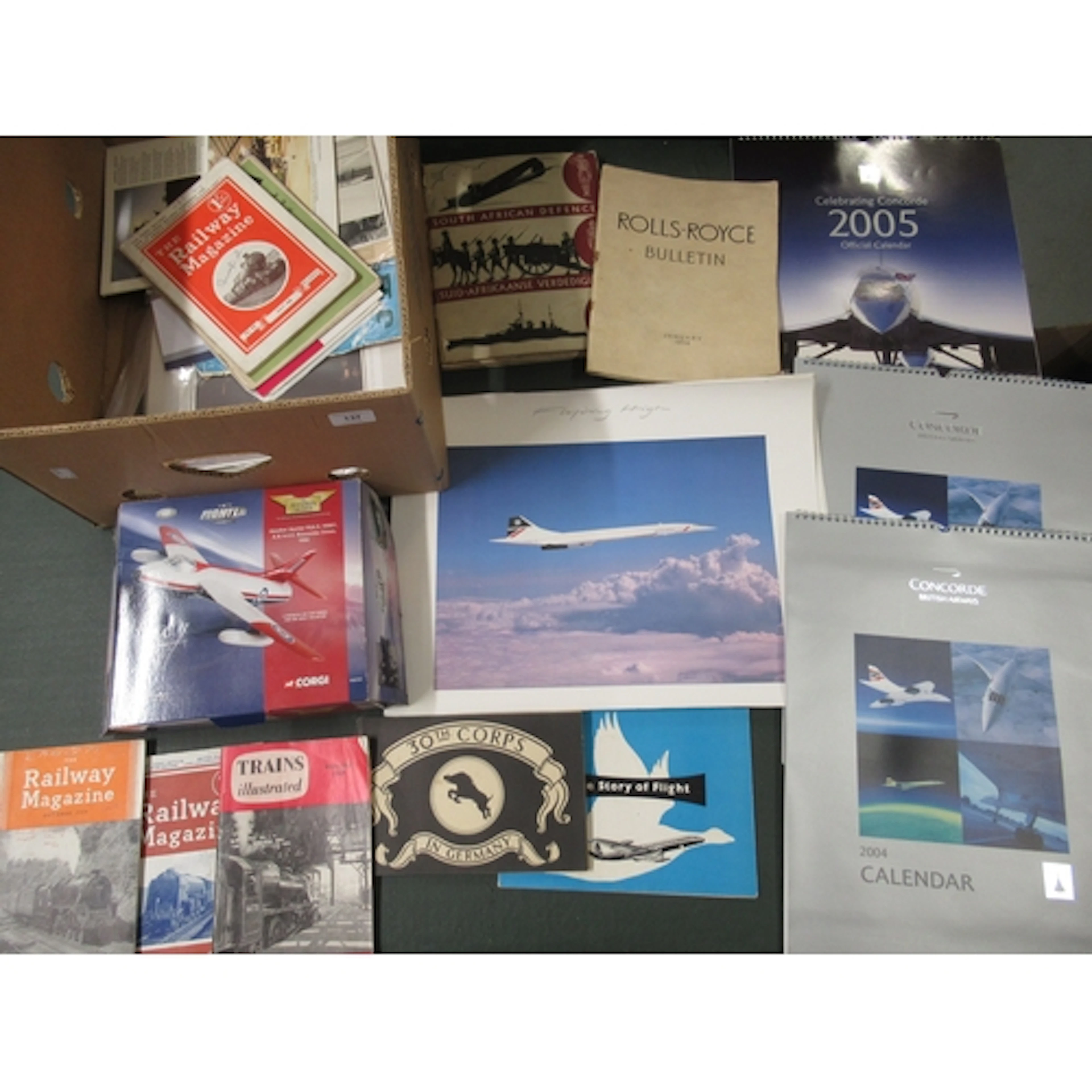 Quantity of aviation and other ephemera