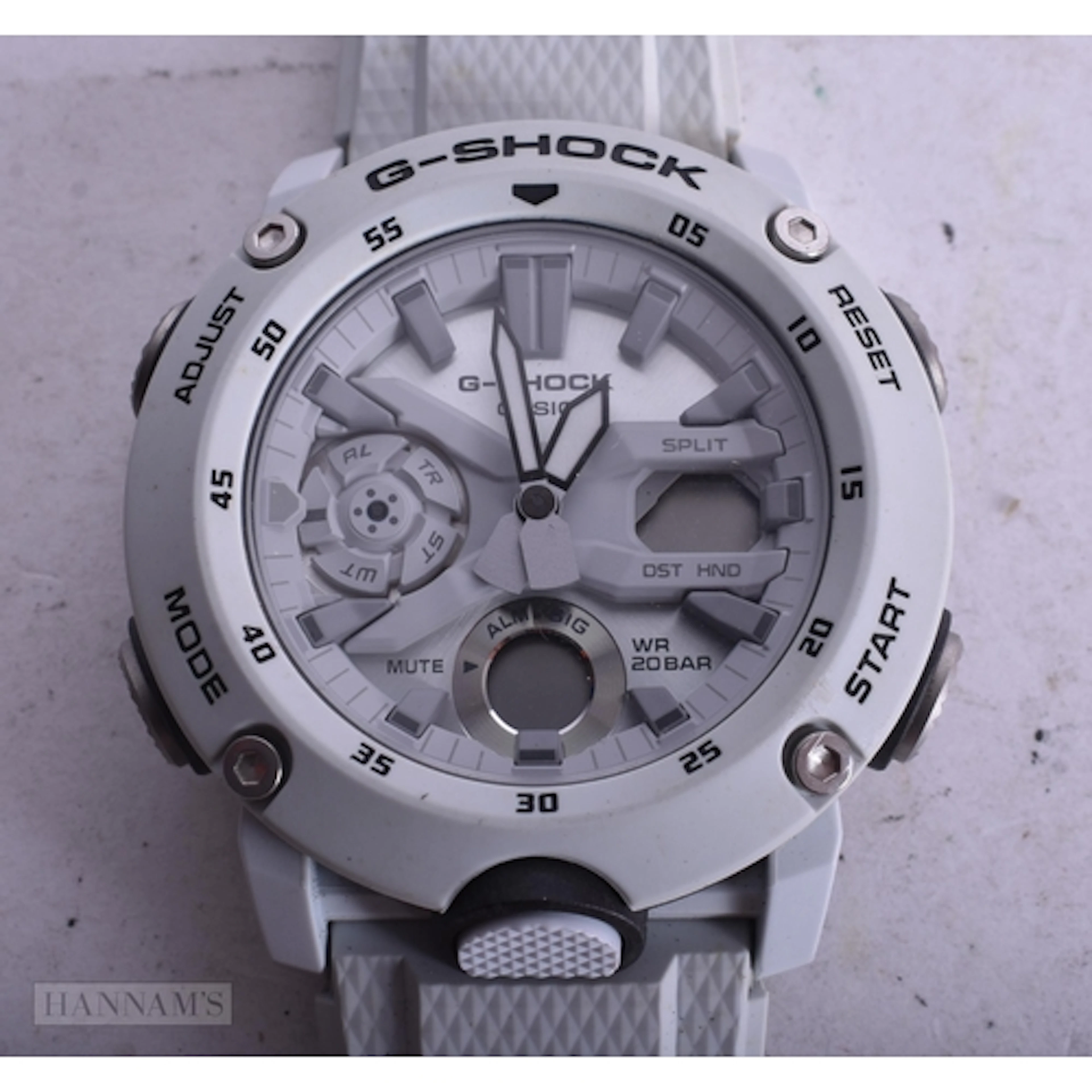 A G SHOCK WRIST WATCH. 5 cm wide.