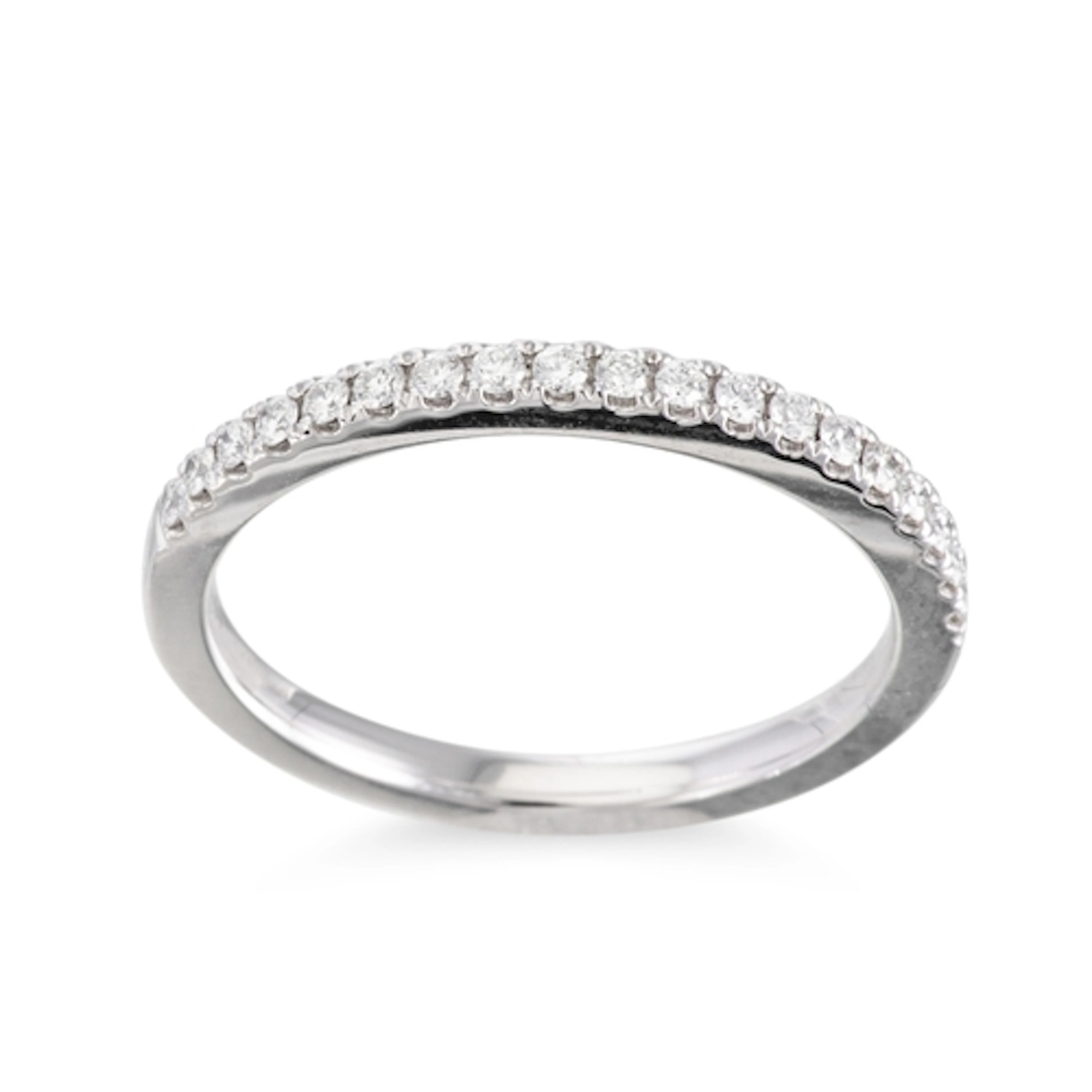 A DIAMOND HALF ETERNITY RING, the round brilliant cut diamon...