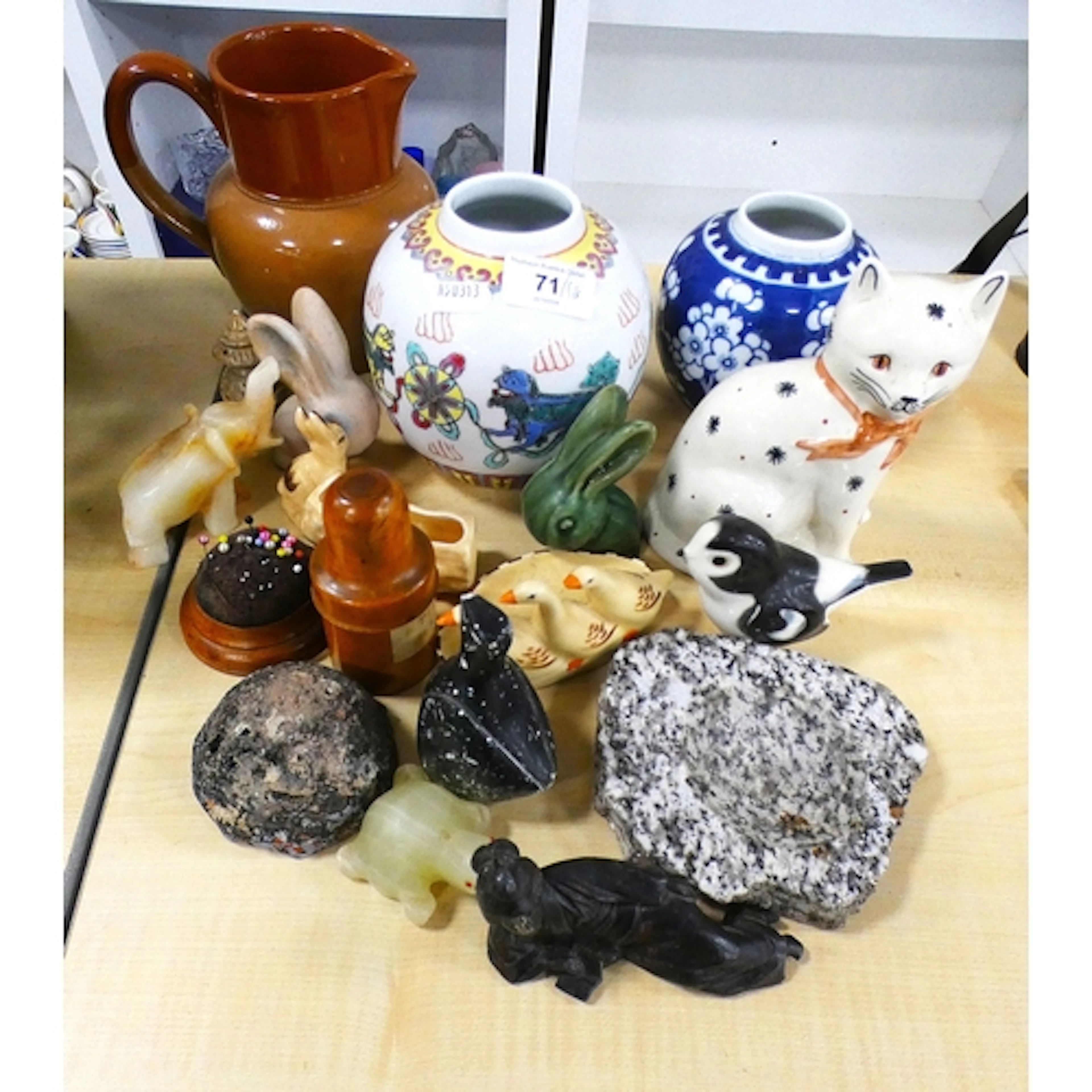 Group of ceramics to include Chinese famille rose ginger jar...