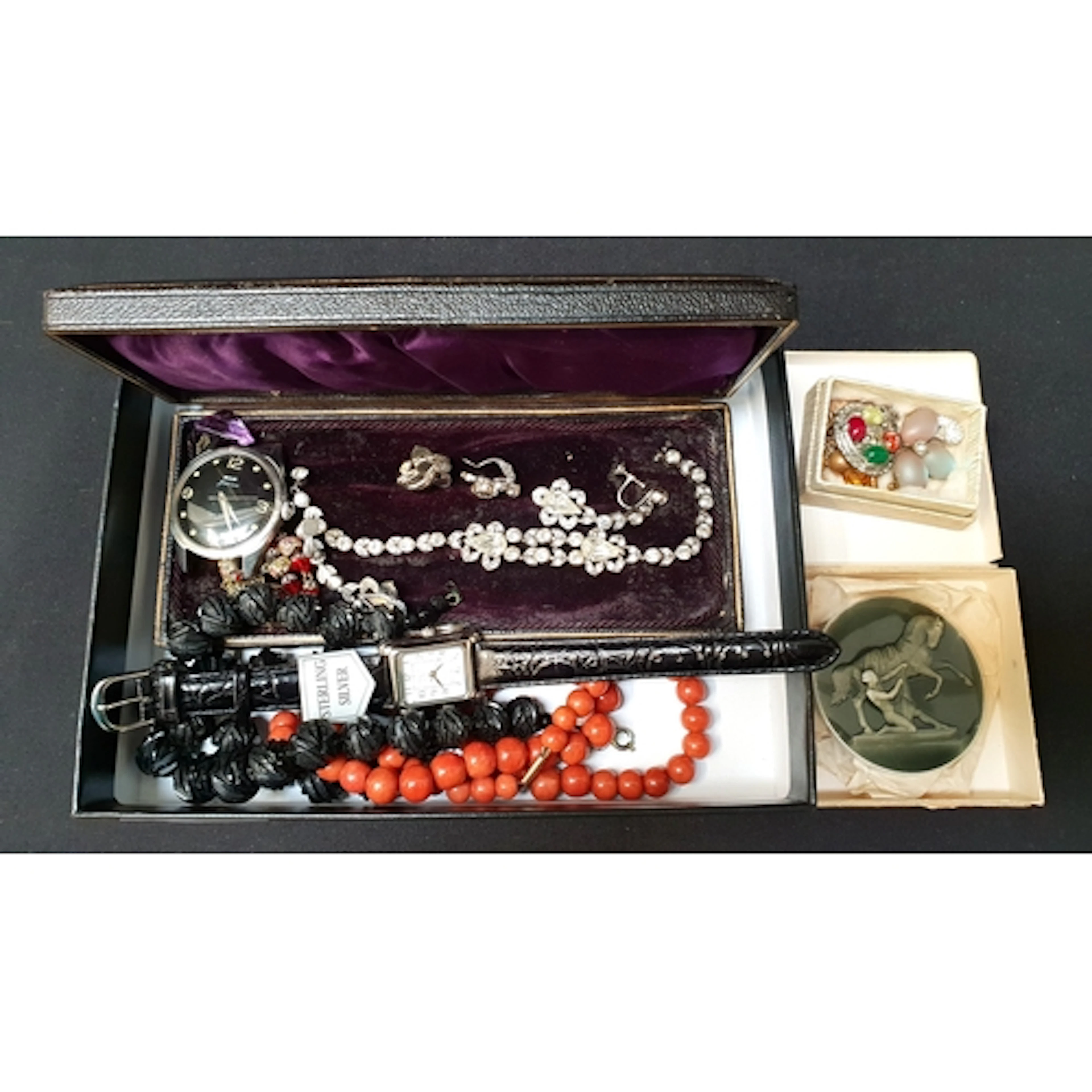 MIXED LOT OF SILVER AND OTHER JEWELLERY including a loose ov...