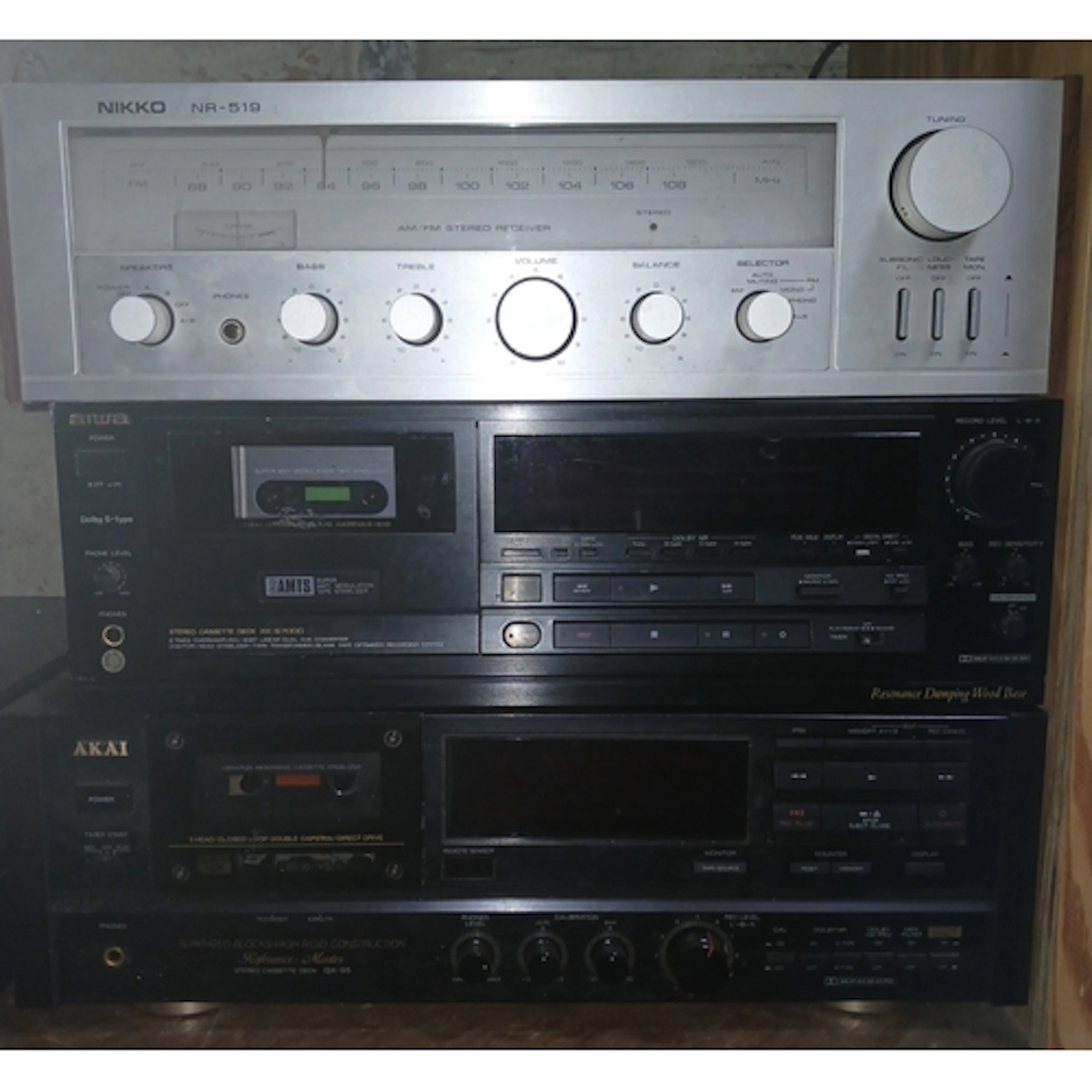 HiFi separates comprising Nikko NR-519, Aiwa XK-S7000 and Ak...