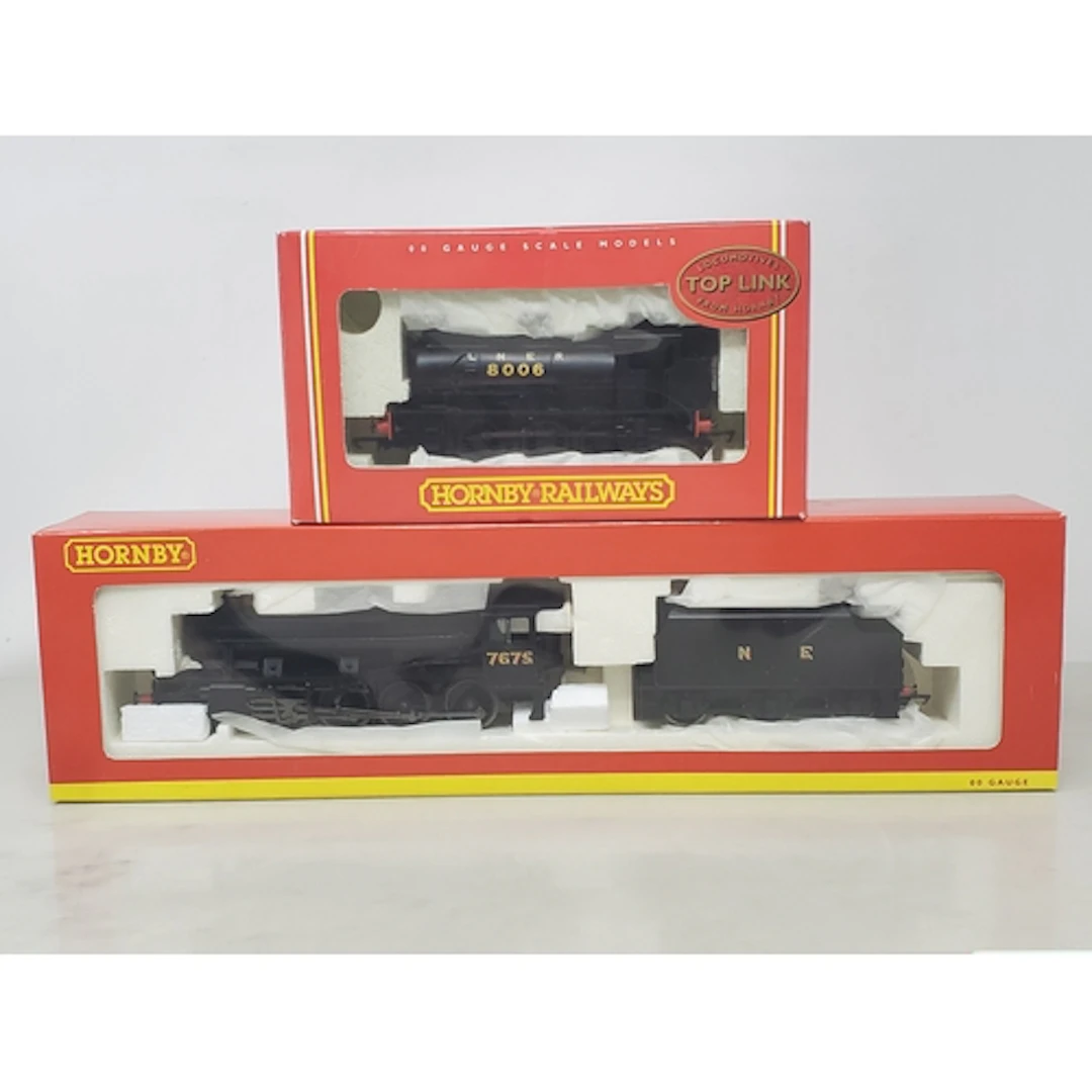 Two Hornby (China) LNER black steam Locomotives comprising R...
