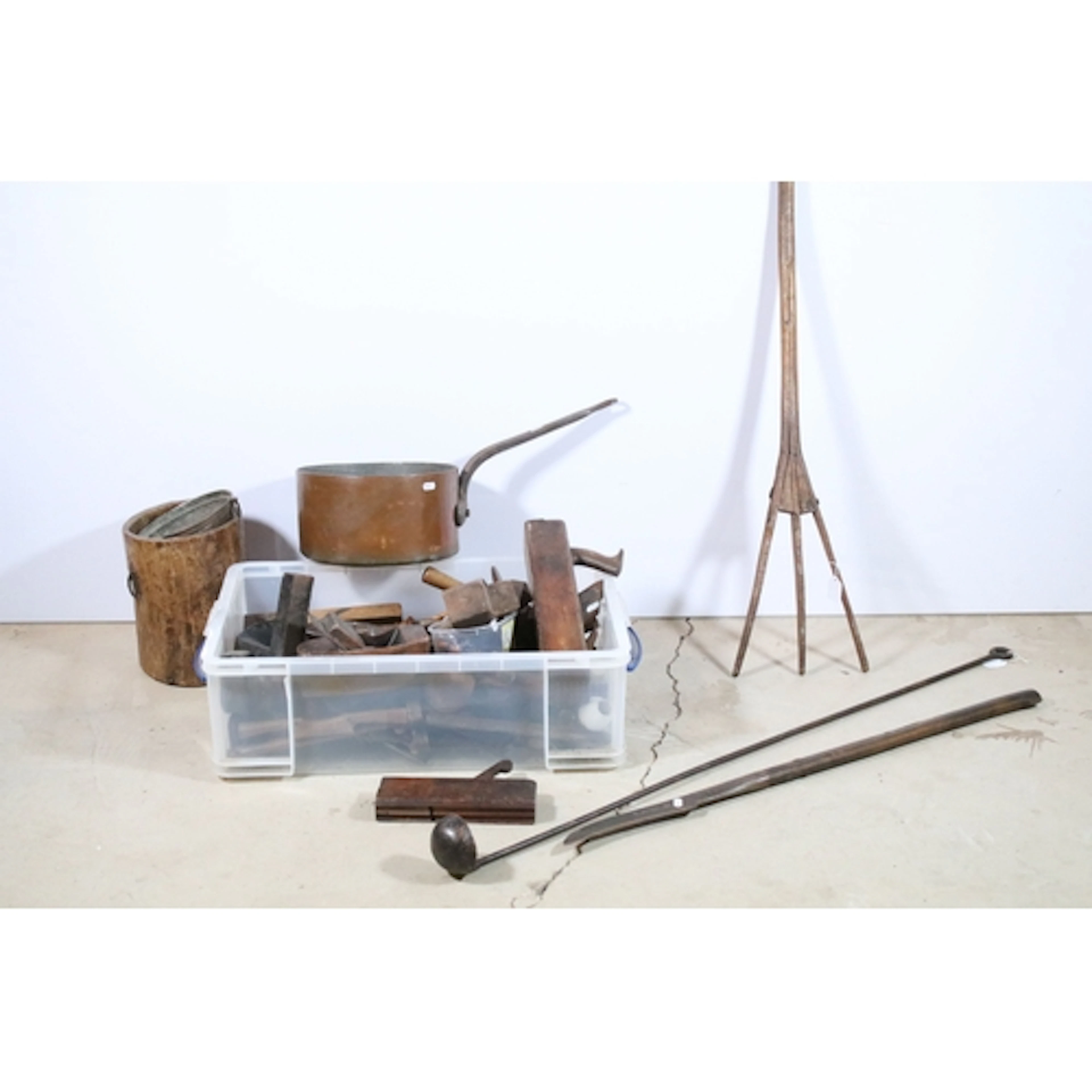 Collection of good quality antique woodworking tools, to com...