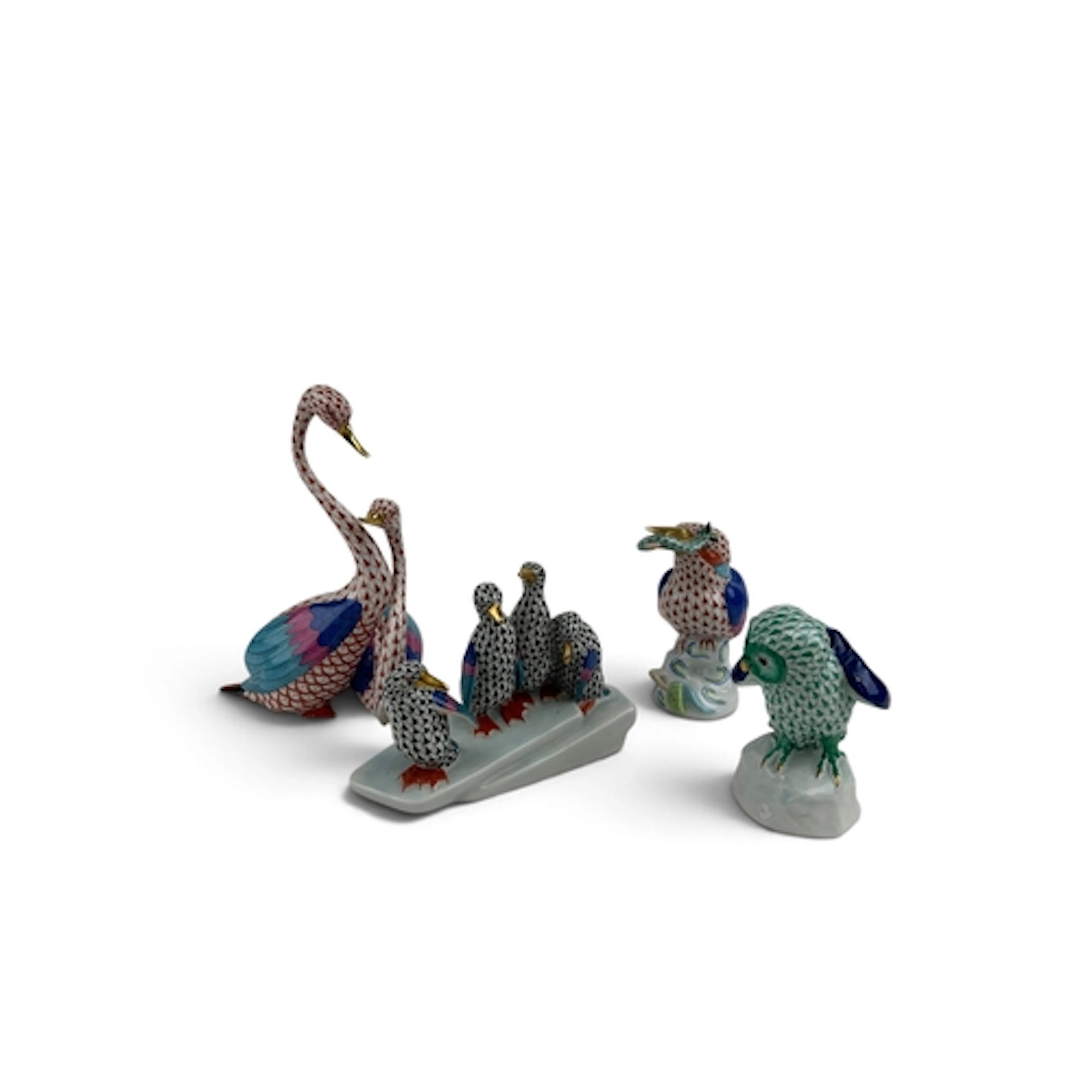 A HEREND PORCELAIN OWL, PAIR OF SWANS, PENGUINS AND A KINGFI...