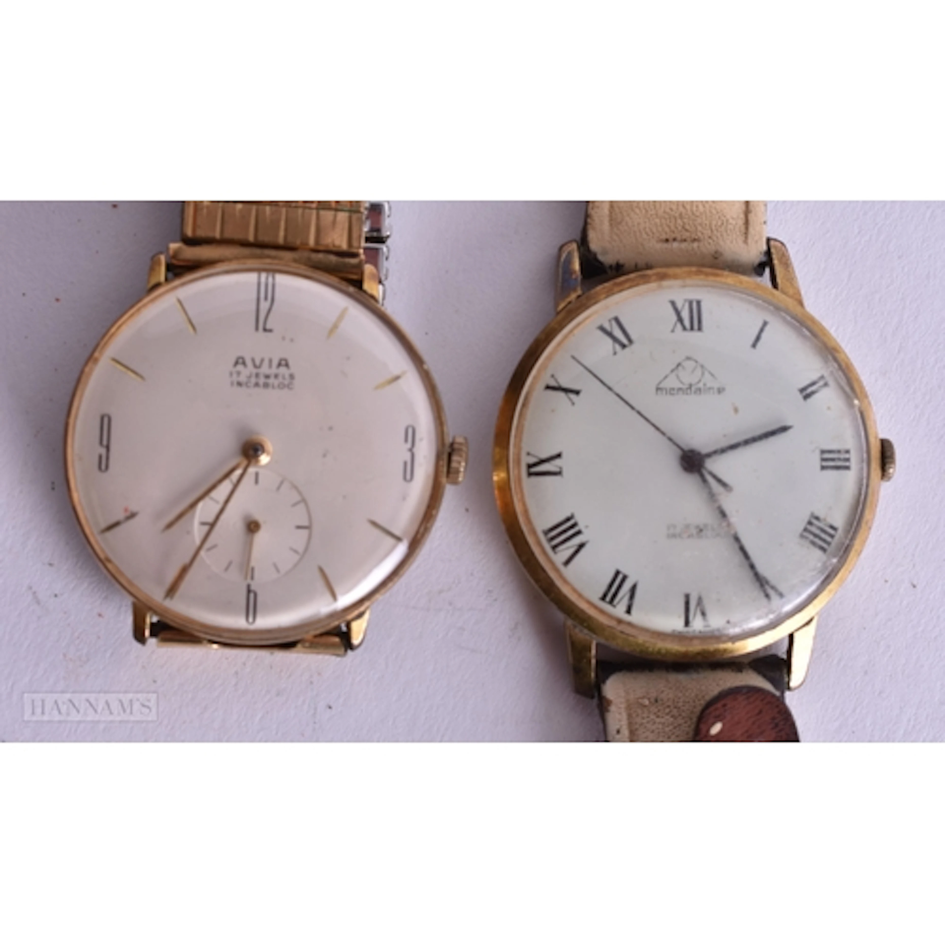 Two Gents Vintage Watches - Mondaine & Avia - Working (2)