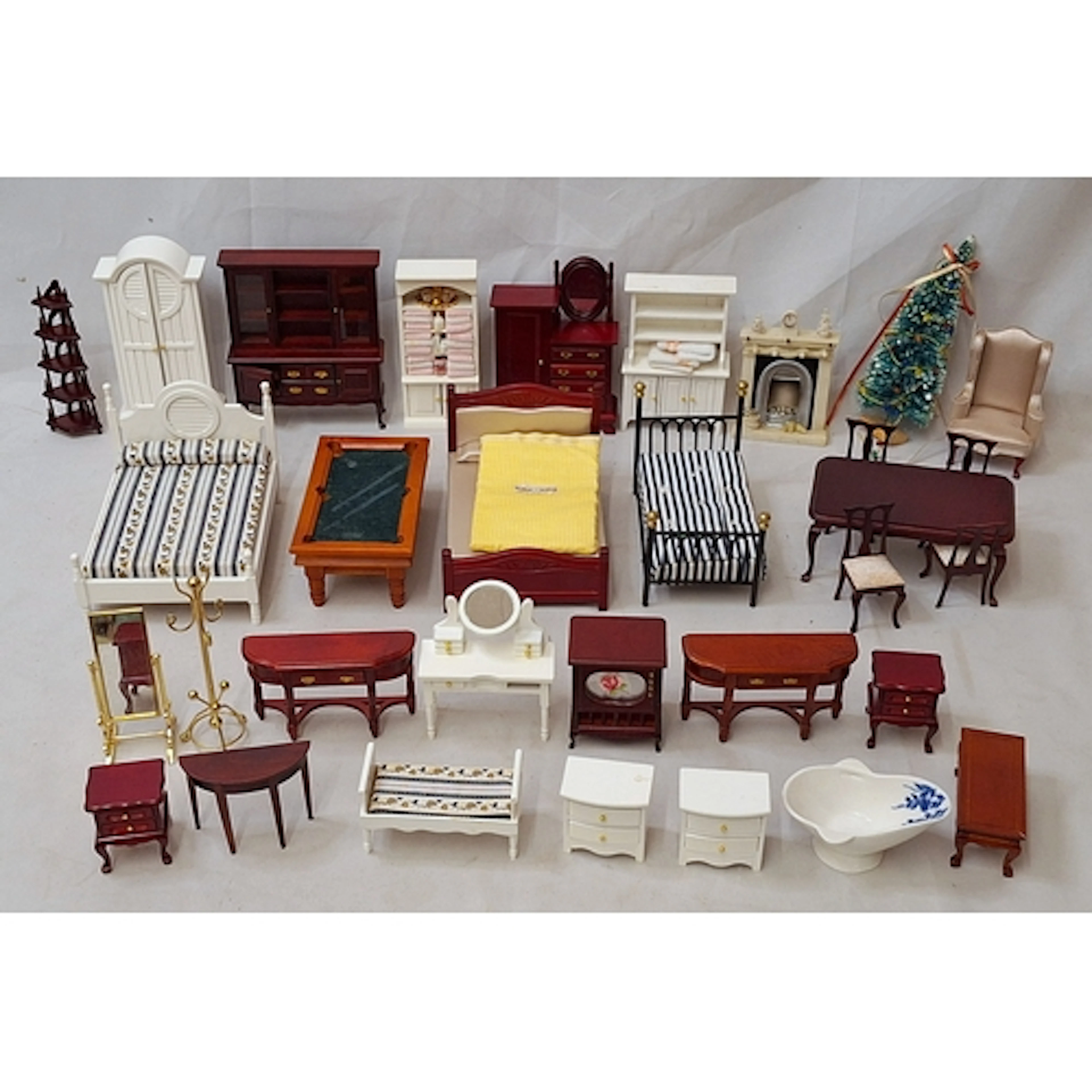 Dolls House Furniture incl. Knowle style chairs & sofa, pine...