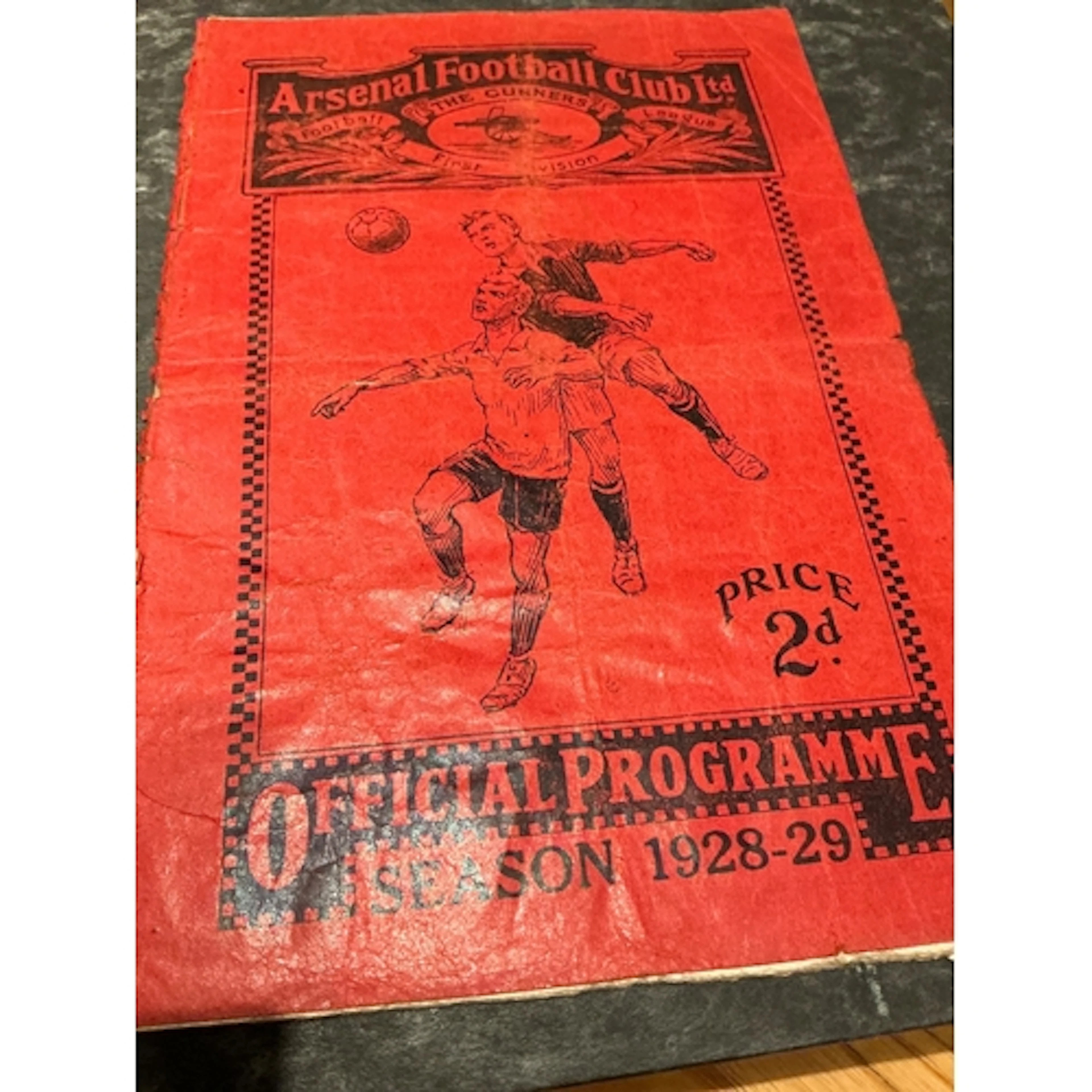 1928 - 1929 Arsenal v Leicester Football Programme: Fair con...