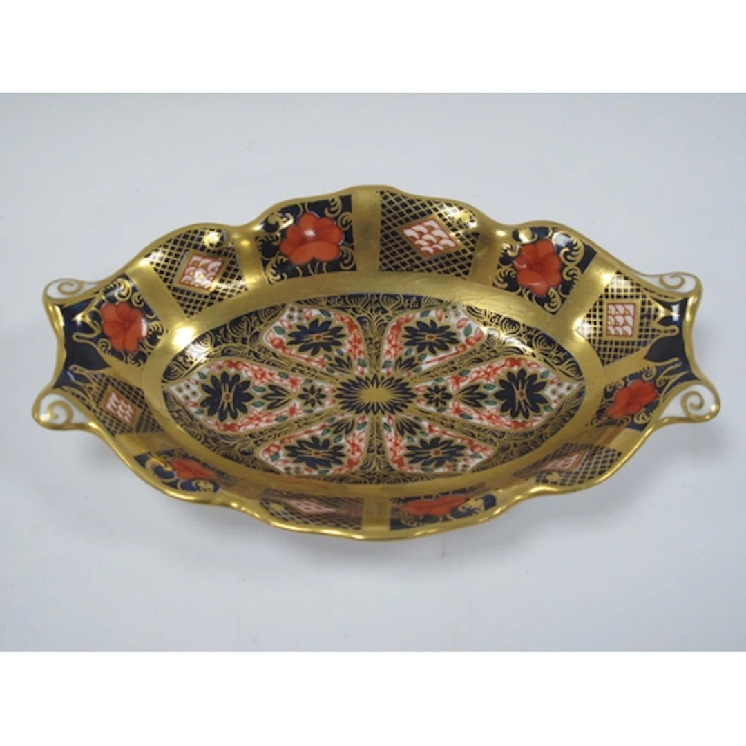 Royal Crown Derby 1128 Imari Pattern Dish of oval form, 14cm...