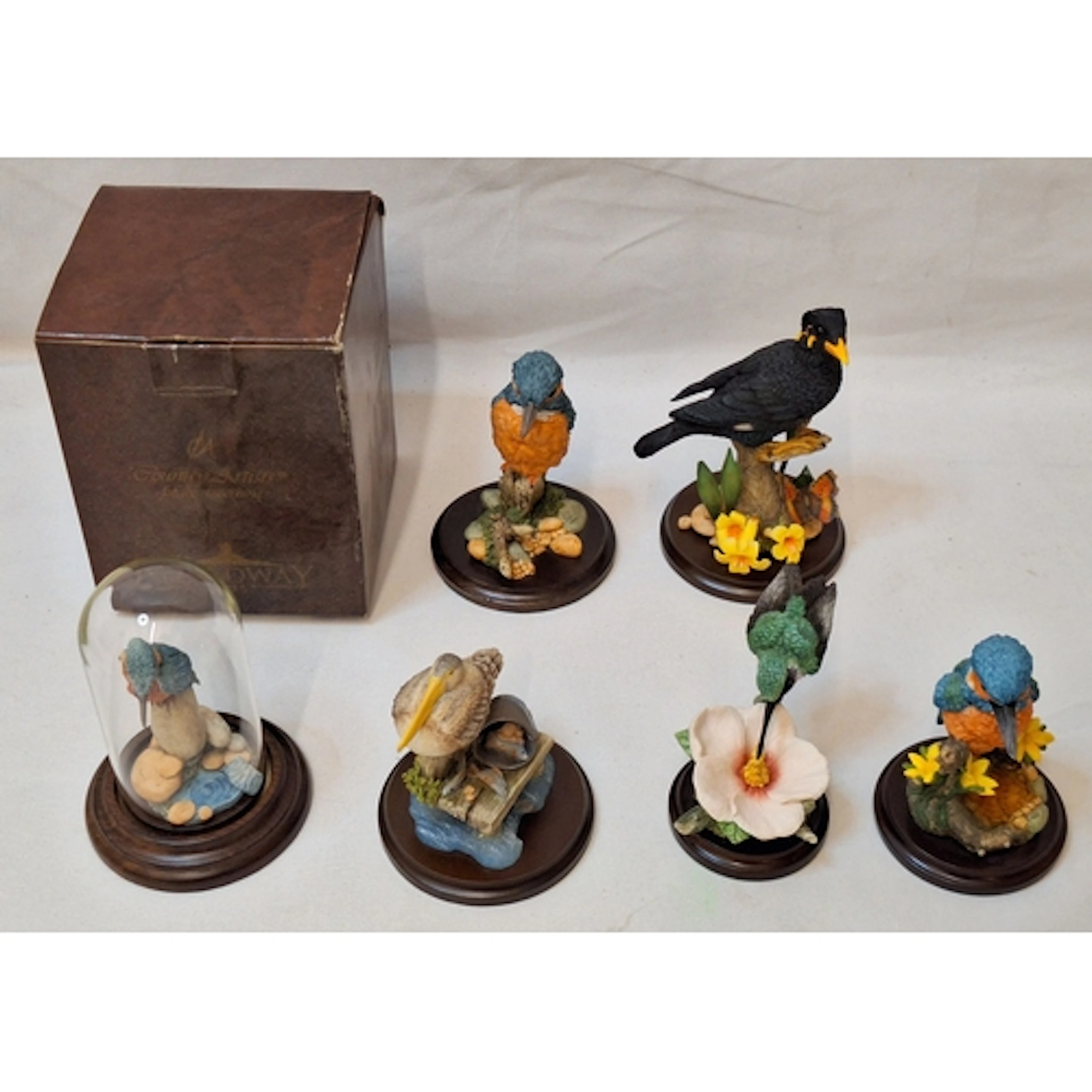 Country Artist Figurines Kingfishers, 1 with original box, K...