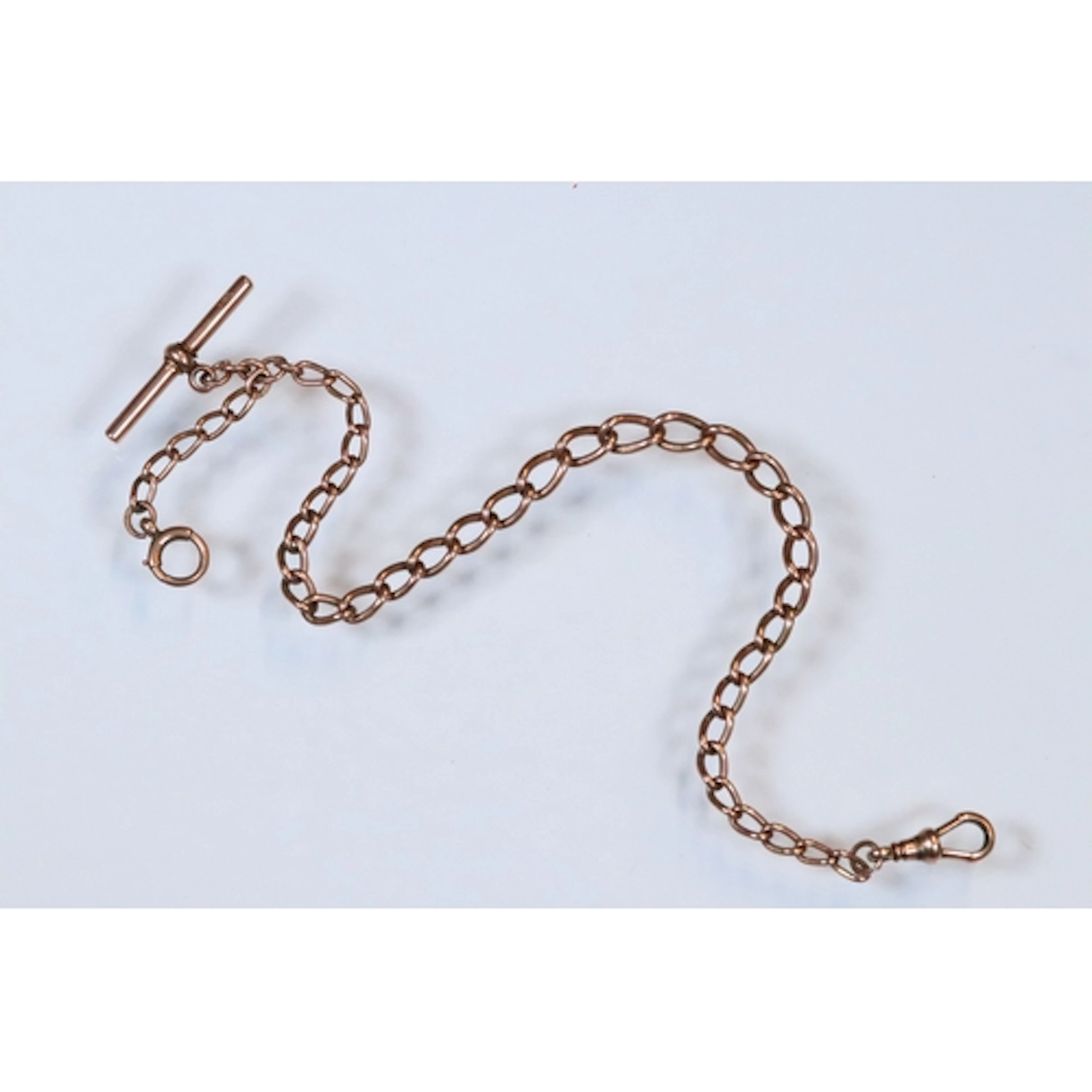 9ct gold graduating curb link pocket watch chain. The chain ...