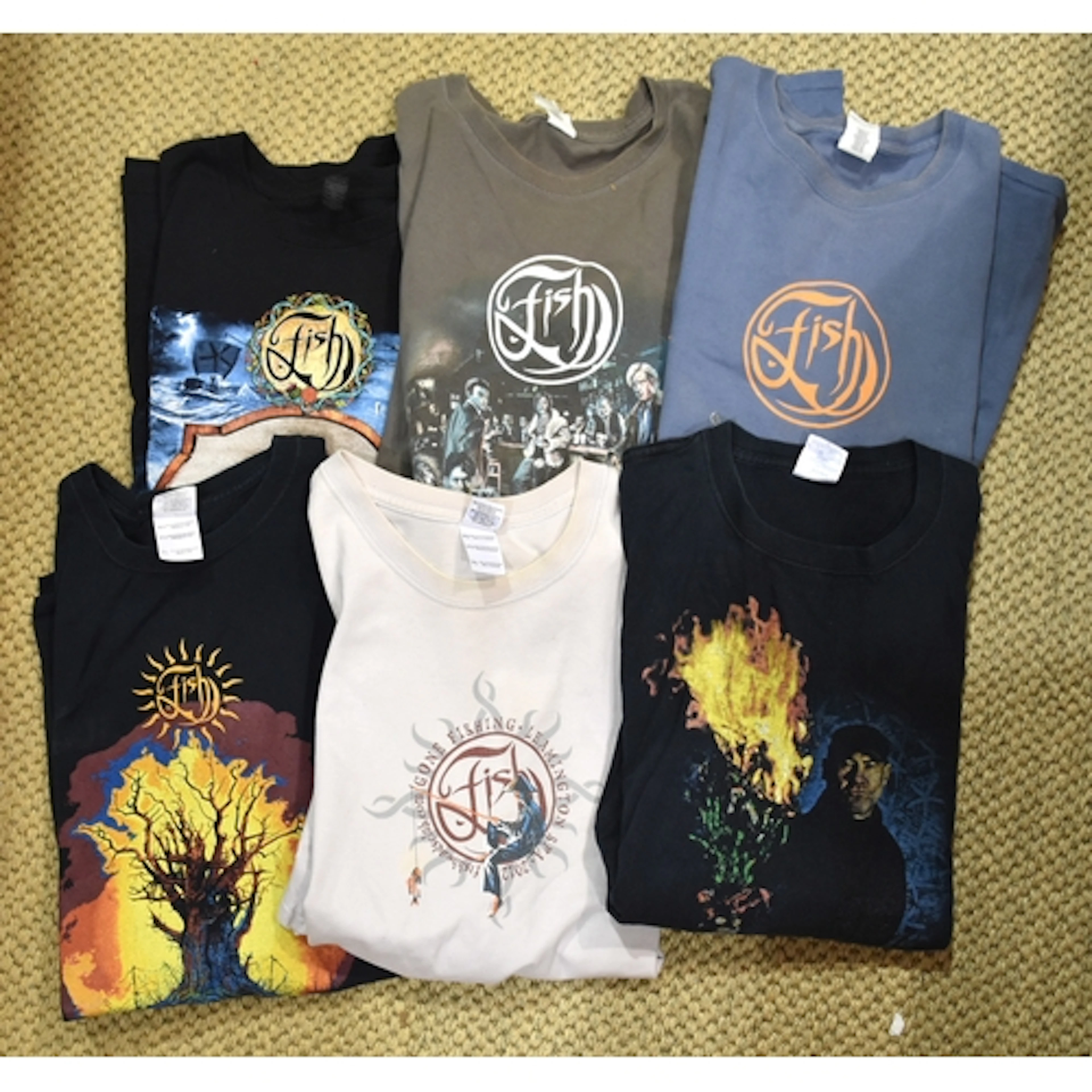 A collection of seven Fish tour T-shirts: 2008 Tour (x2) (XL...