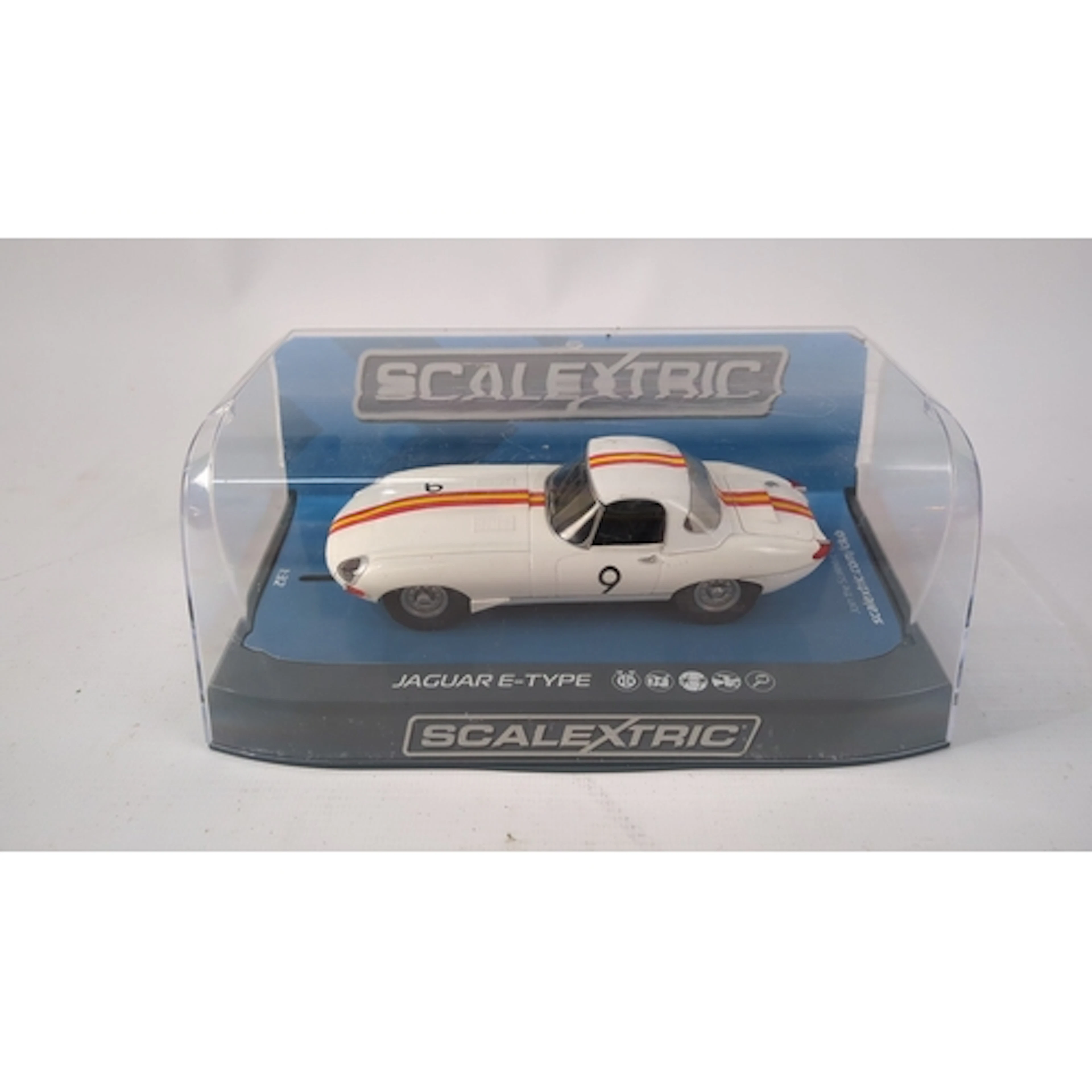 Scalextric 1:32 slot car model of a Jaguar E-Type, in white ...