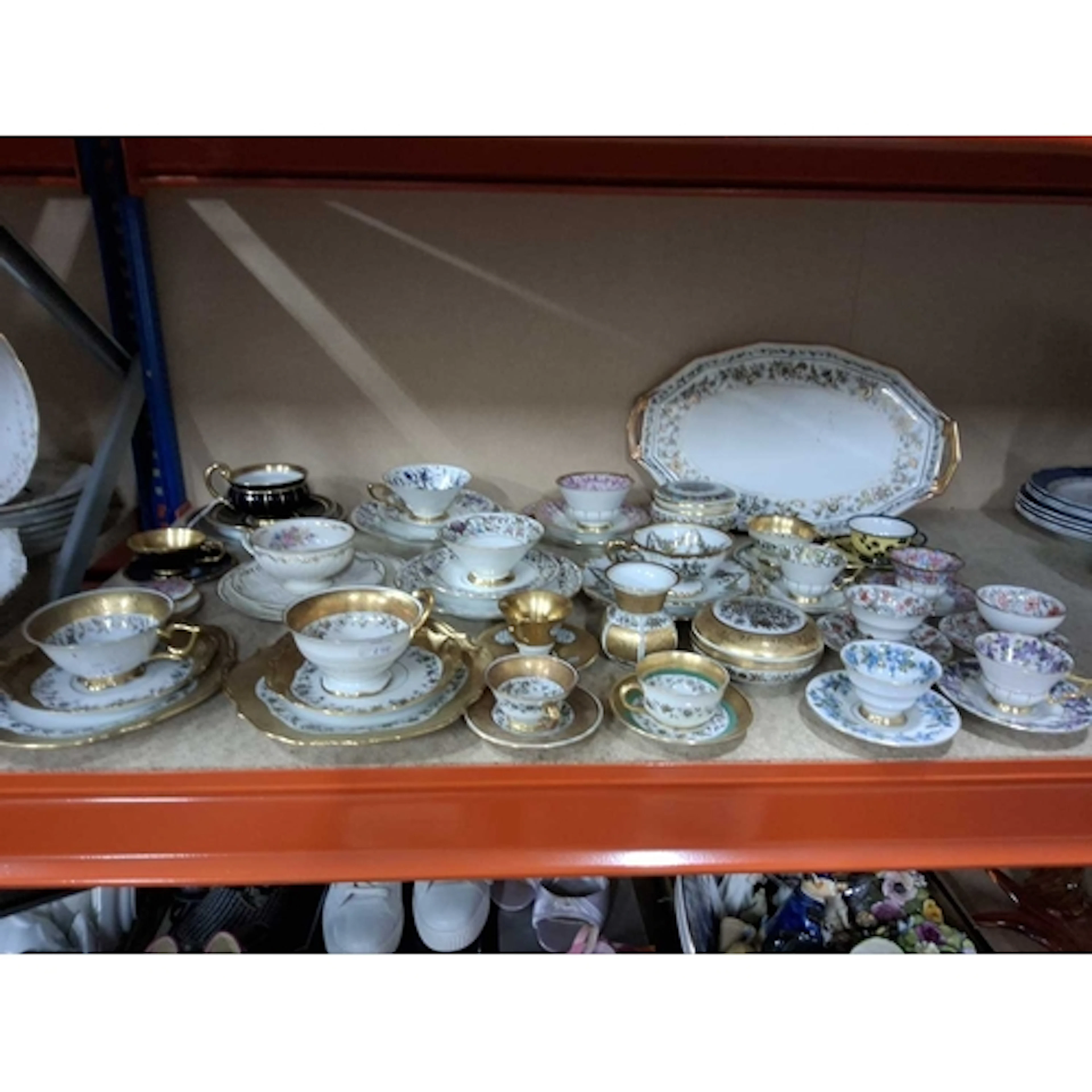 A COLLECTION OF VINTAGE GERMAN PORCELAIN TEA AND COFFEE WARE...