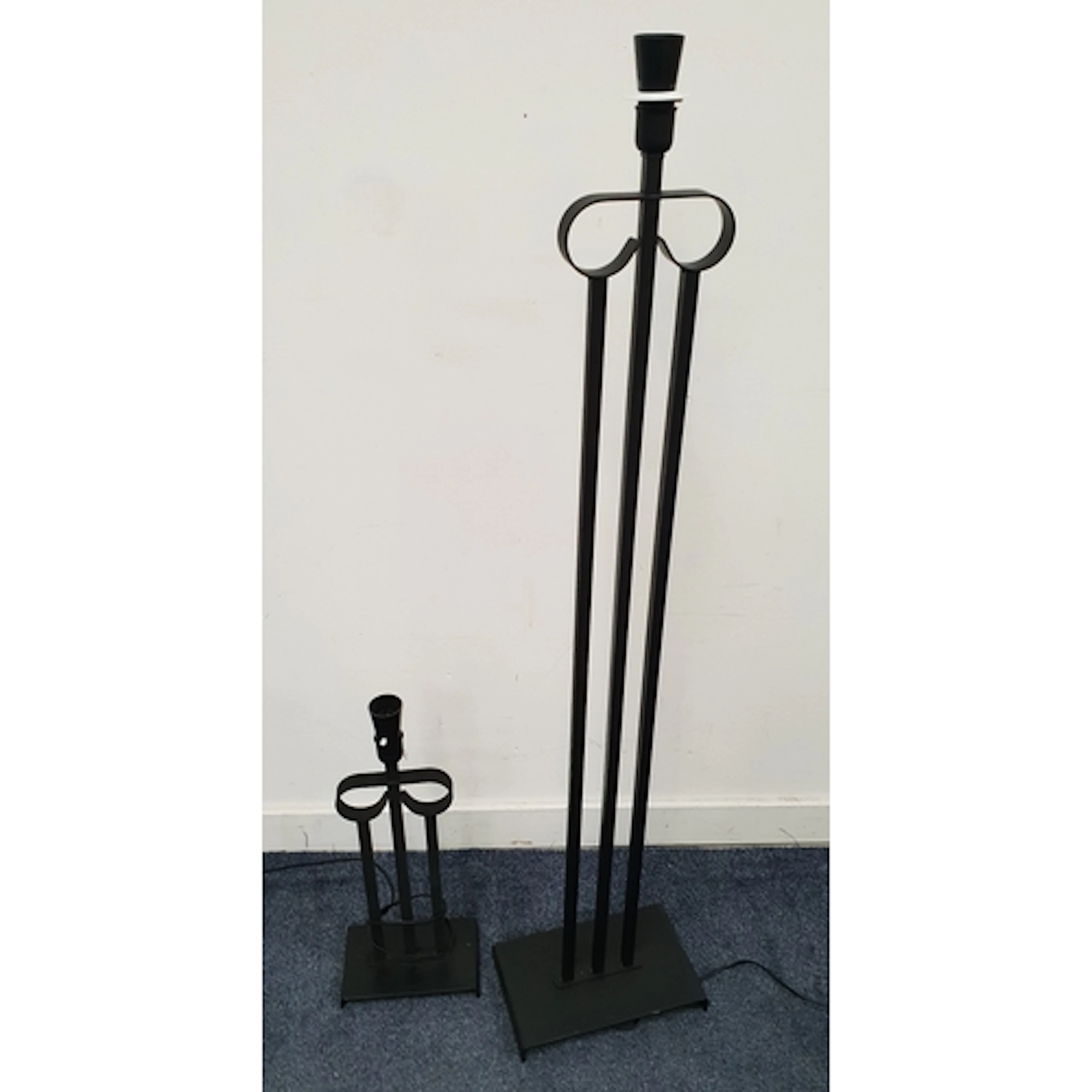 PAIR OF CONTEMPORARY LAMPS both of black painted cast metal ...