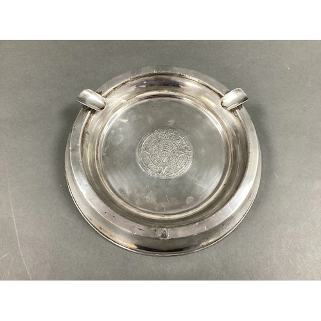 Mexican Aztec Calendar Design Circular Ashtray, detailed to ...